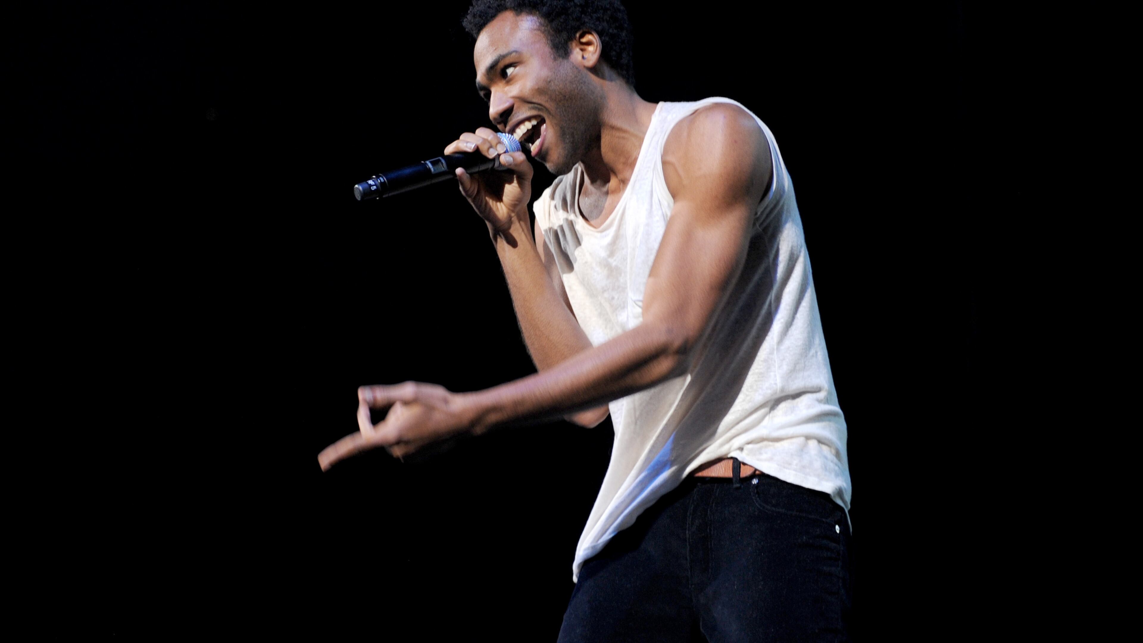 NEW YORK, NY - OCTOBER 30: Childish Gambino performs on stage at Power 105.1's Powerhouse 2014 at Barclays Center of Brooklyn on October 30, 2014 in New York City. (Photo by Bryan Bedder/Getty Images for Power 105.1)