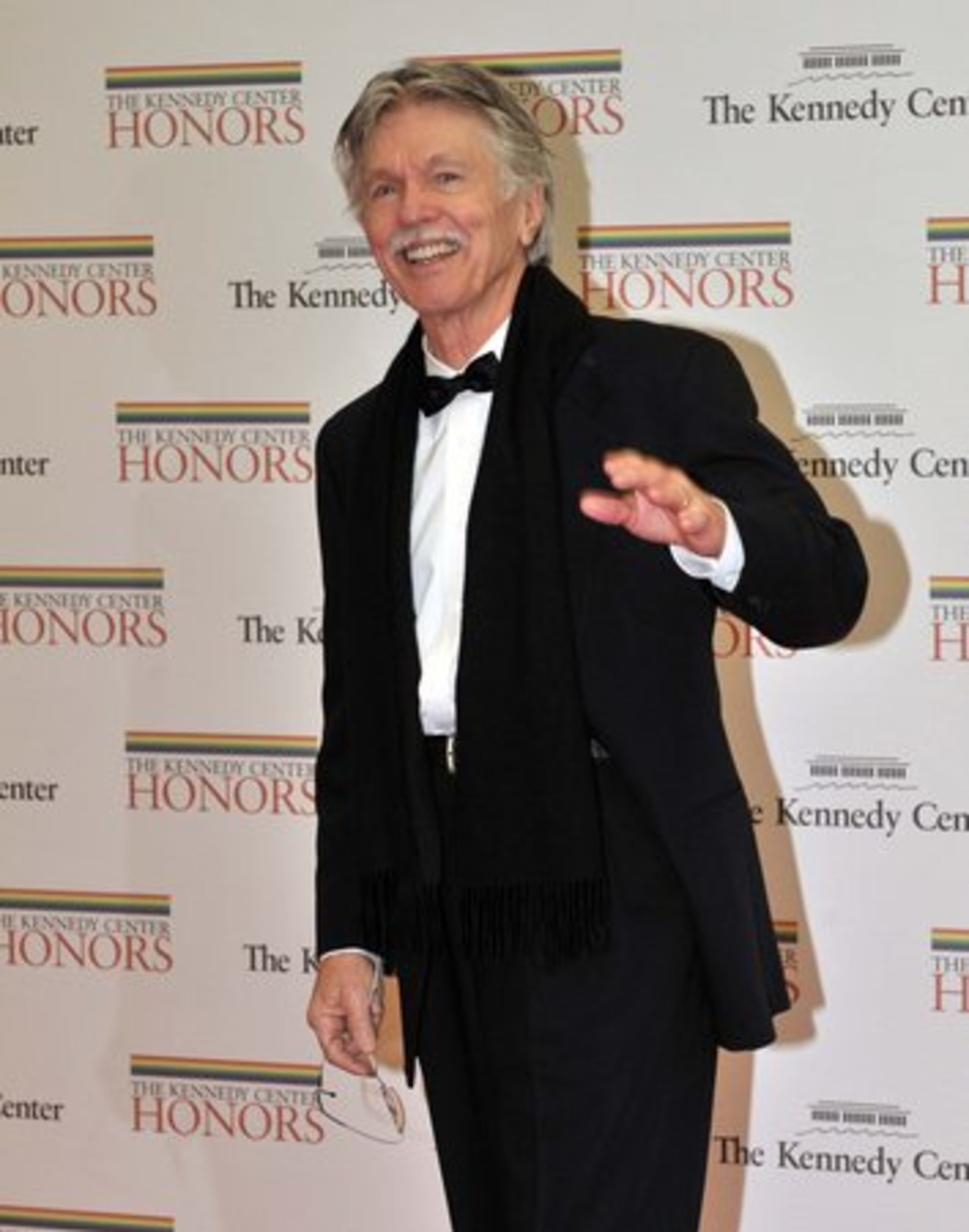 Actor Tom Skeritt arrives for the dinner.