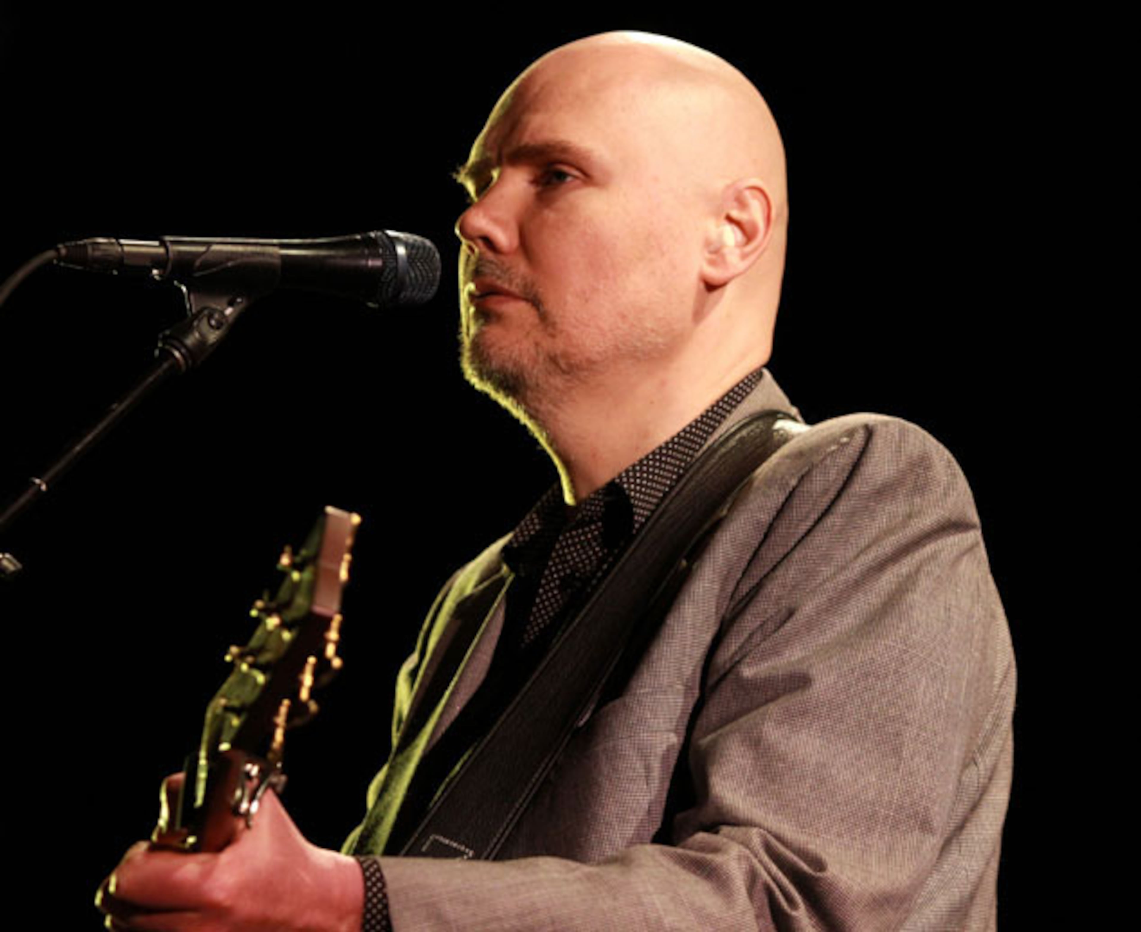 Billy Corgan and his Smashing Pumpkins played to a packed Cobb Energy Centre crowd Tuesday night, April 26, 2016; Liz Phair opened the show. Though the stage was set up for his touring band, which includes original Pumpkins drummer Jimmy Chamberlin, Corgan opened the show playing solo and acoustic for the first 3 songs, which is the time allotted for photographers. Robb Cohen Photography & Video /www.RobbsPhotos.com