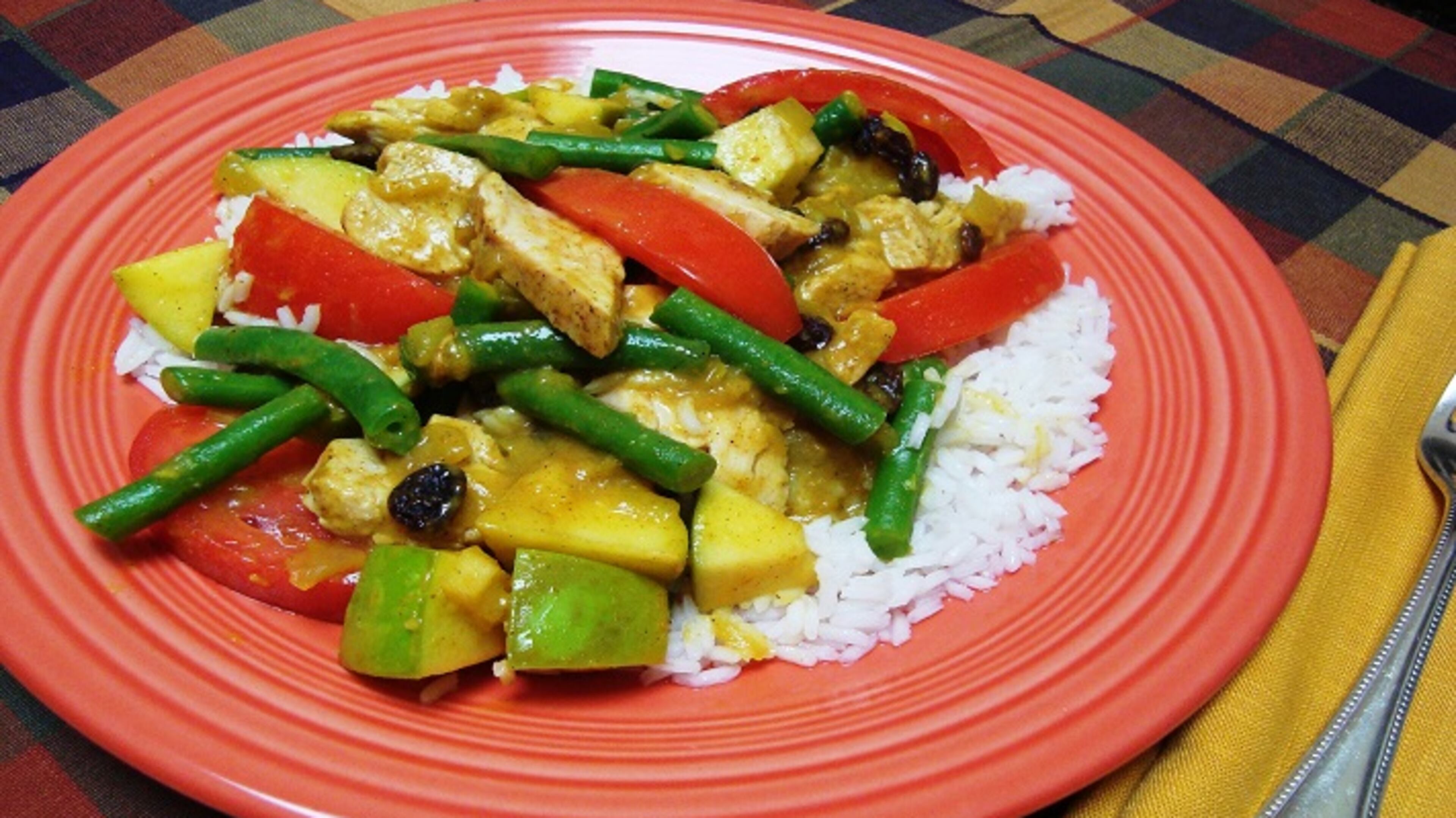 Curry Chicken. (Linda Gassenheimer/TNS)