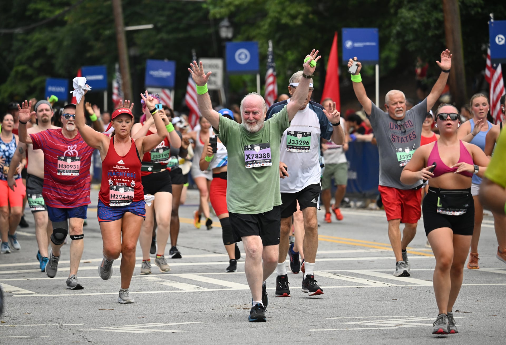 UPDATE: AJC Peachtree Road Race ends early with ‘black flag’ alert
