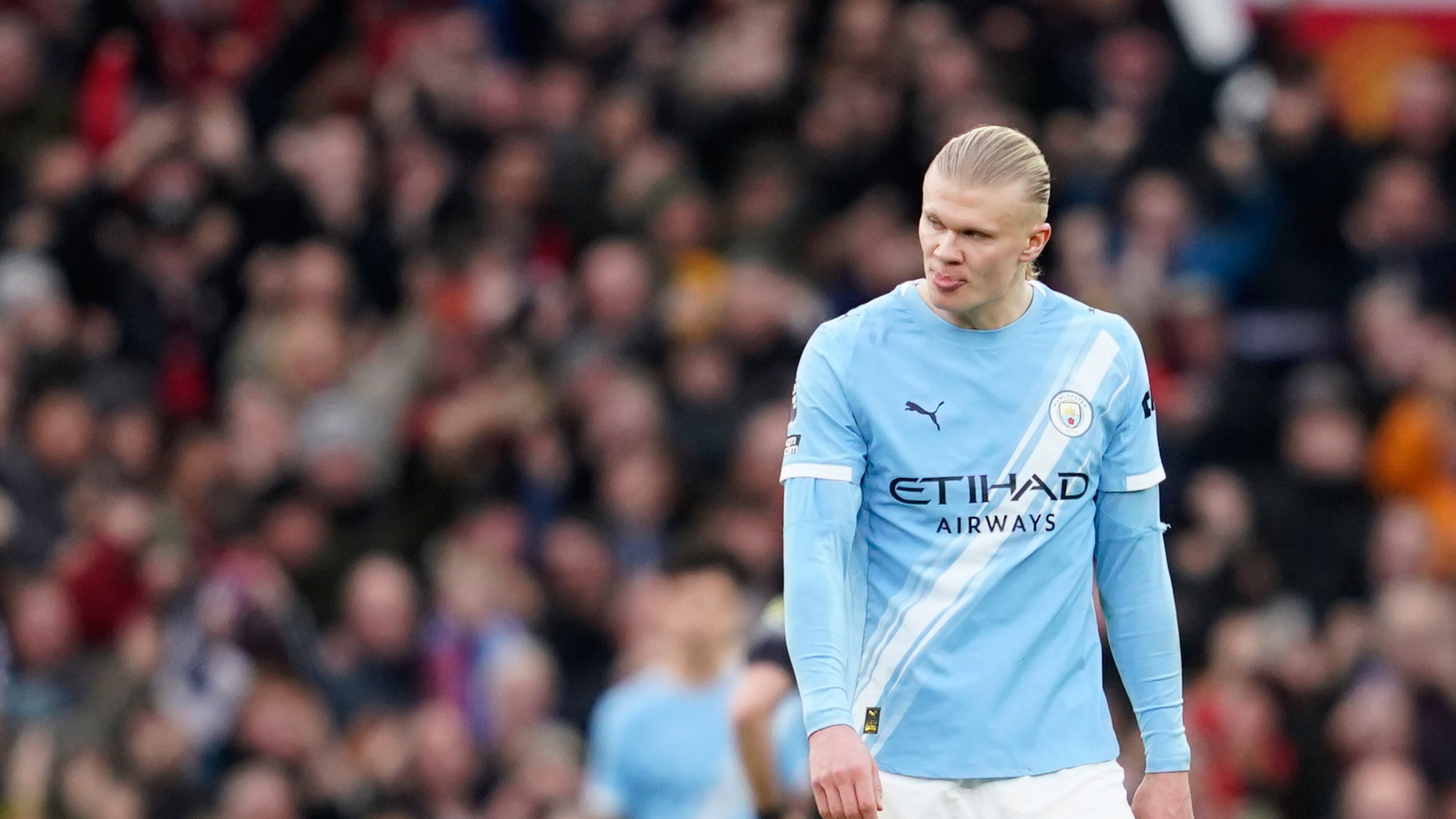 Manchester City's Erling Haaland reacts during the English Premier League soccer match between Manchester United and Manchester City in Manchester, England, Saturday, Jan. 17, 2026. (AP Photo/Dave Thompson)