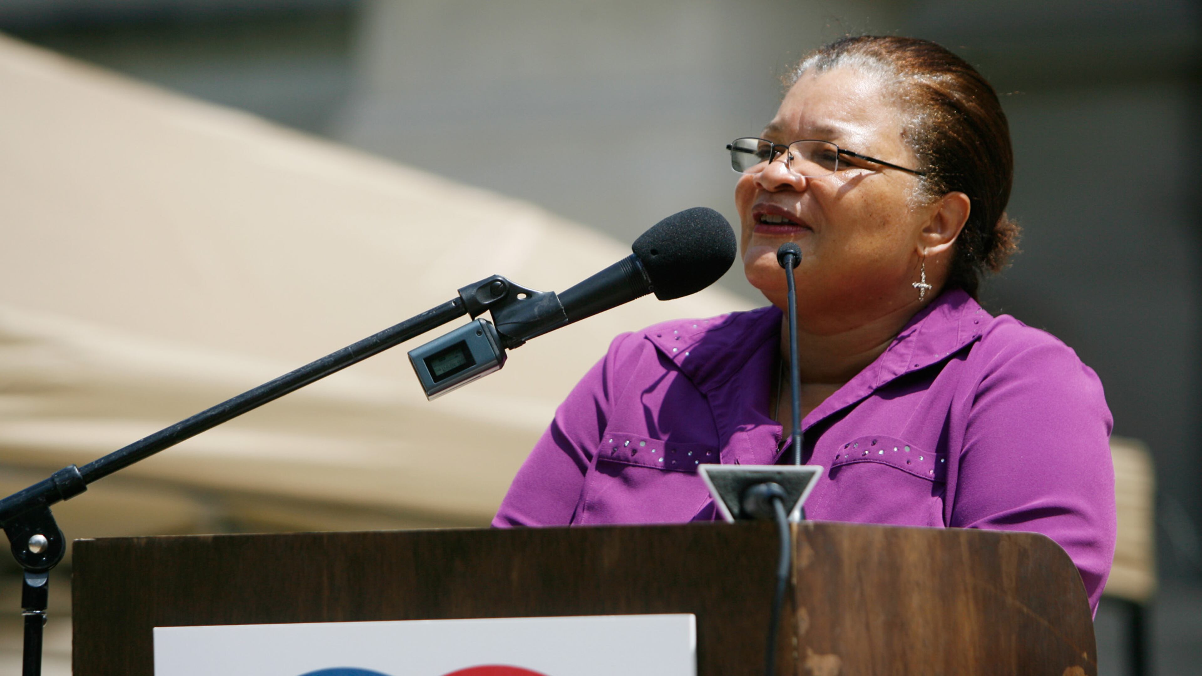 100807 Atlanta -- Dr. Alveda King, the niece of Martin Luther King, Jr., speaks at the National Organization for Marriage's rally on the Georgia state capitol building steps on Saturday, Aug. 7, 2010. King emphasized the procreation aspect of the gay-marriage debate and voiced her concerns that legalizing gay marriage would mean genocide. (CQ) Chris Dunn cdunn@ajc.com The National Organization for Marriage -- a nonprofit that advocates marriage as the union between a man and a woman -- is on a month-long "Summer for Marriage Tour" to 23 U.S. cities to show support for the institution of marriage. The tour stopped at Atlanta for a rally on the state capitol steps. Meanwhile, across the street, supporters of gay-marriage rights gathered for a silent protest. 100807 Atlanta -- Dr. Alveda King, the niece of Martin Luther King, Jr., speaks at the National Organization for Marriage's rally on the Georgia state capitol building steps on Saturday, Aug. 7, 2010. King emphasized the procreation aspect of the gay-marriage debate and voiced her concerns that legalizing gay marriage would mean genocide. (CQ) Chris Dunn cdunn@ajc.com The National Organization for Marriage -- a nonprofit that advocates marriage as the union between a man and a woman -- is on a month-long "Summer for Marriage Tour" to 23 U.S. cities to show support for the institution of marriage. The tour stopped at Atlanta for a rally on the state capitol steps. Meanwhile, across the street, supporters of gay-marriage rights gathered for a silent protest.