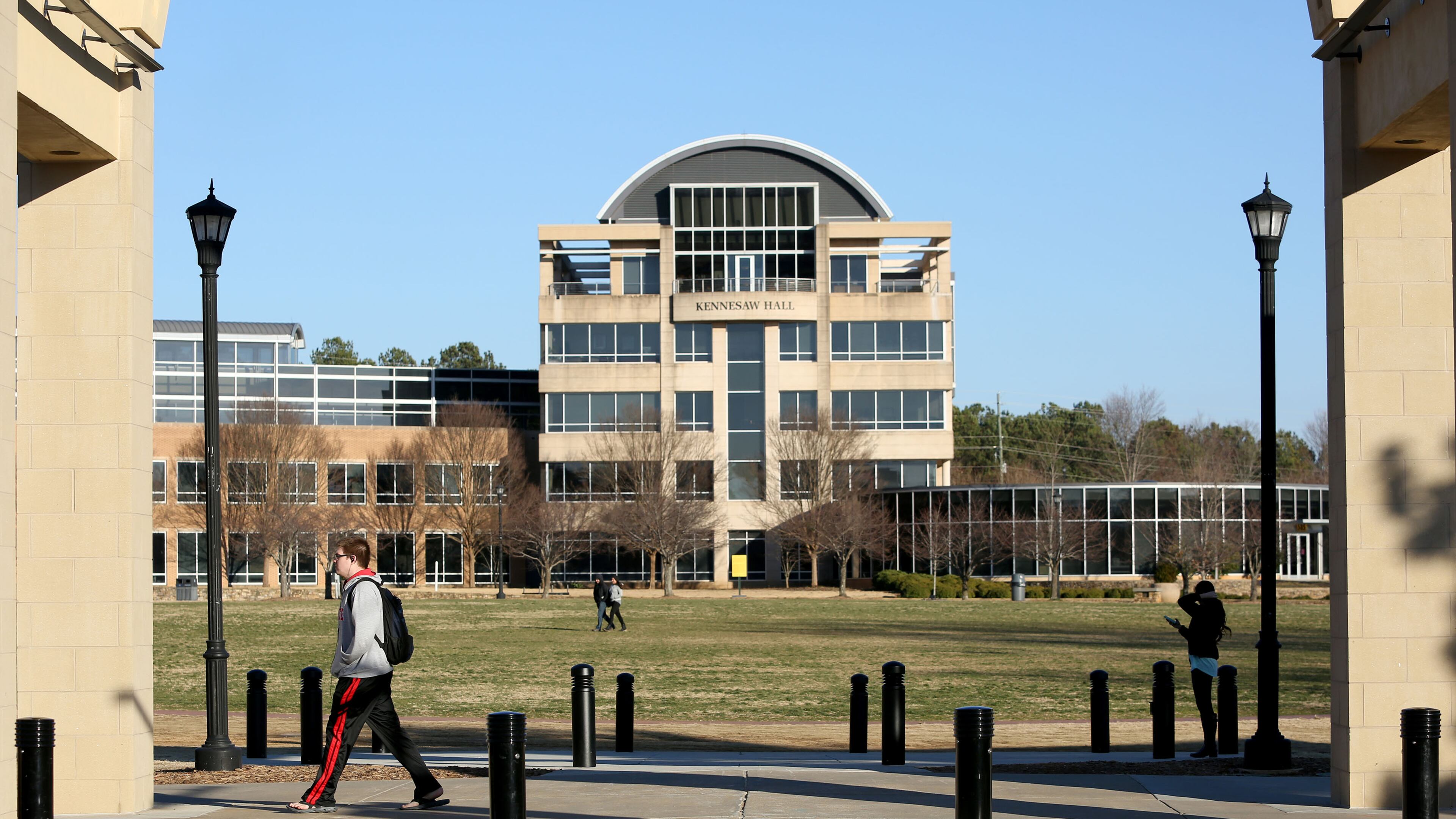 Reports from state auditors this month have found additional policy violations by Kennesaw State University administrators. The second round of reports is focused on the university’s dining division. PHOTO / JASON GETZ