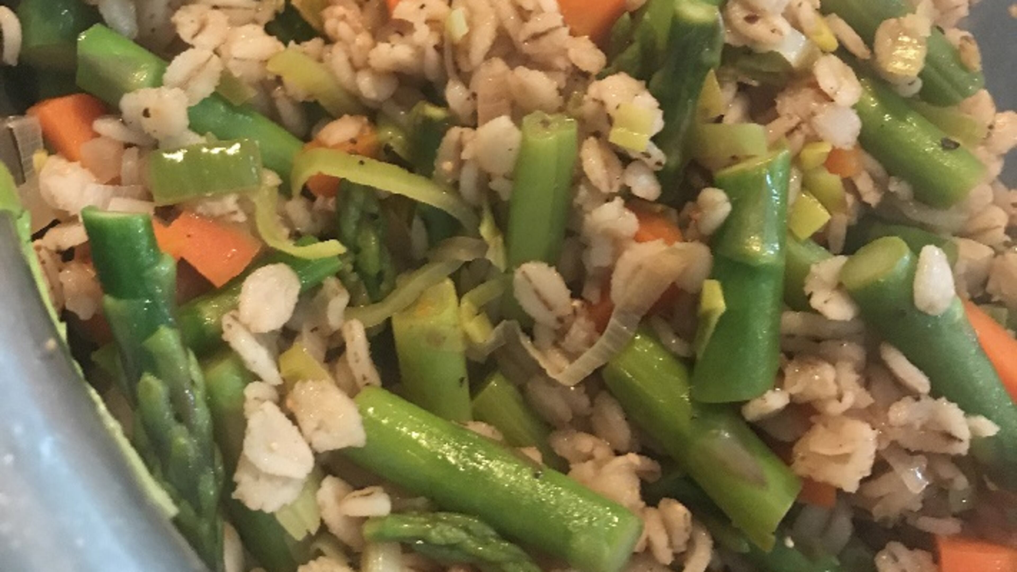 Barley, Leek and Asparagus Skillet showcases fresh veggies. (Jill Silva/Kansas City Star/TNS)
