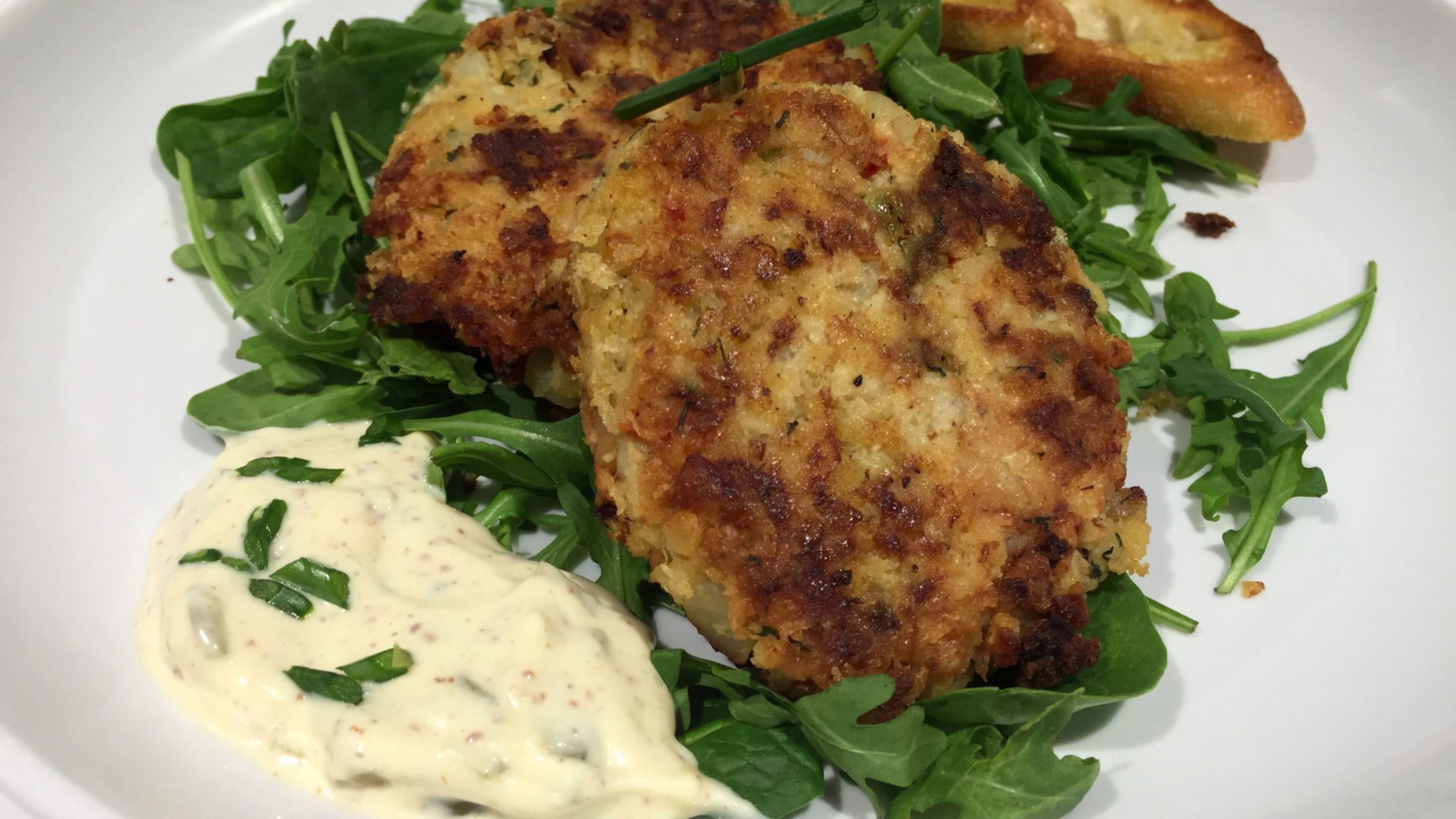 Fish and Shrimp Cakes. (Susan Selasky/Detroit Free Press/TNS)
