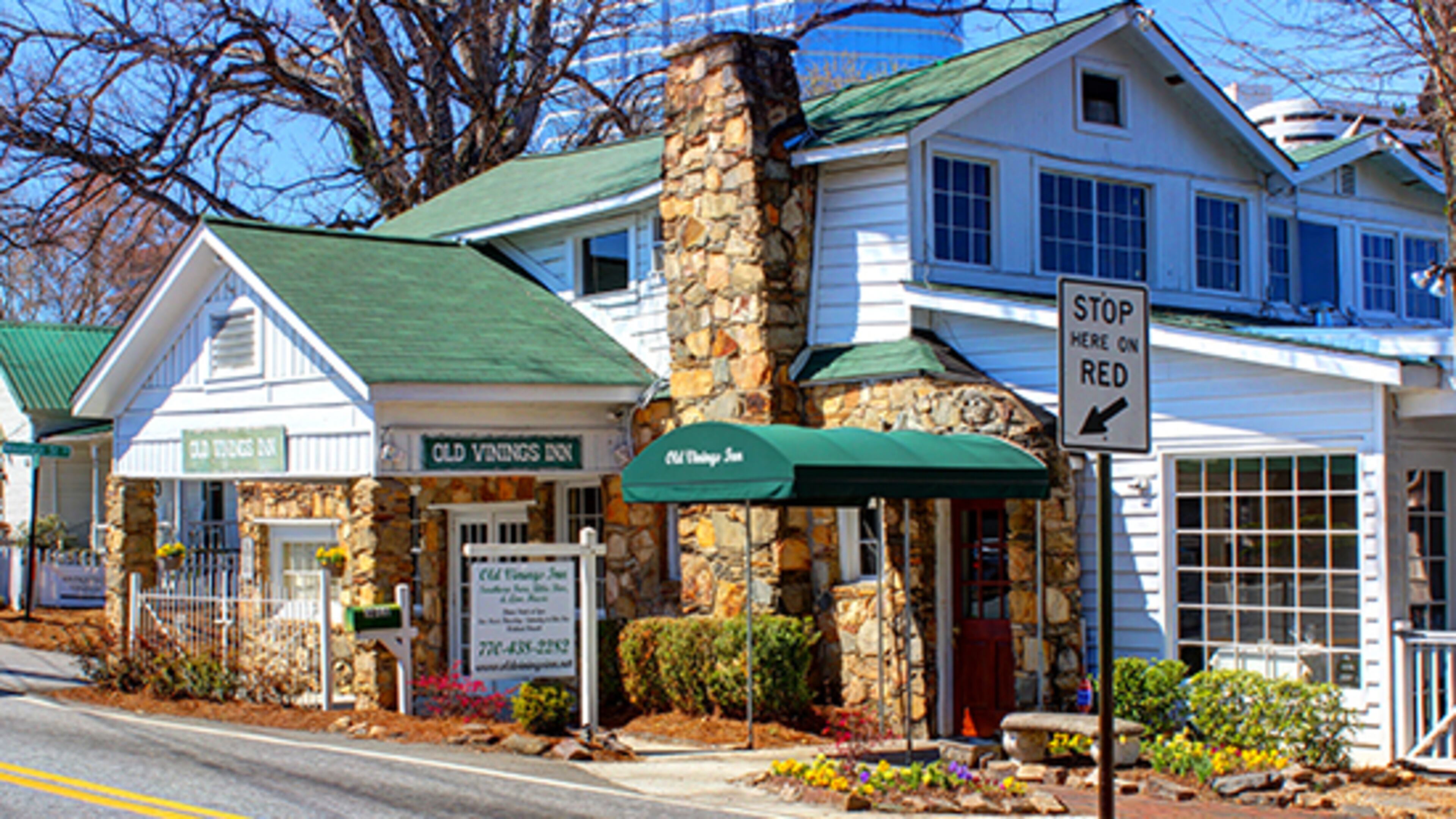 Vinings residents are asked to share their ideas Tuesday night on design guidelines for private developments or public facility investments. AJC file photo