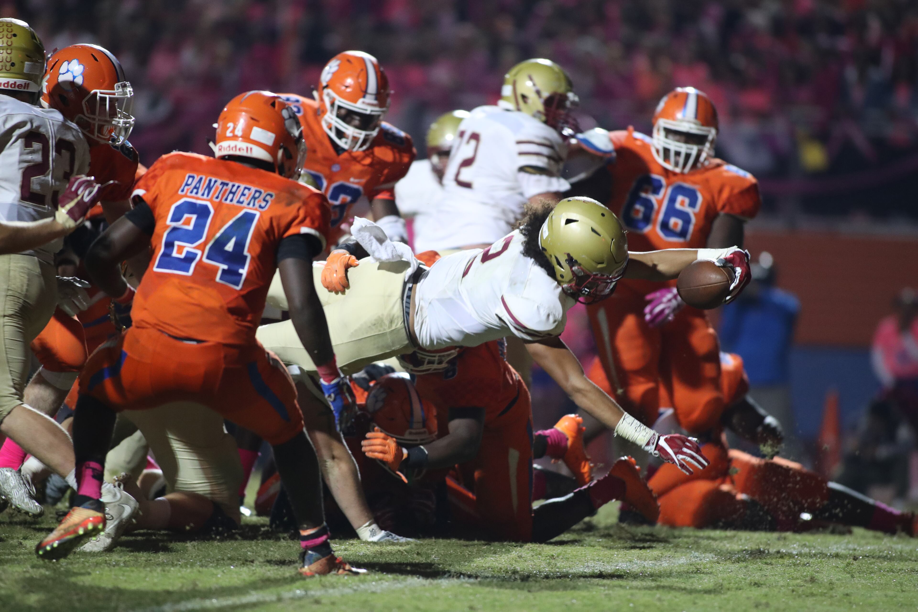 October 20, 2017 - Lilburn, Ga: Brookwood wide receiver Matthew Hill (2) dives for a touchdown in the second half of their game against Parkview at Parkview High School Friday, October 20, 2017, in Lilburn, Ga.. Brookwood won 30-27. PHOTO / JASON GETZ