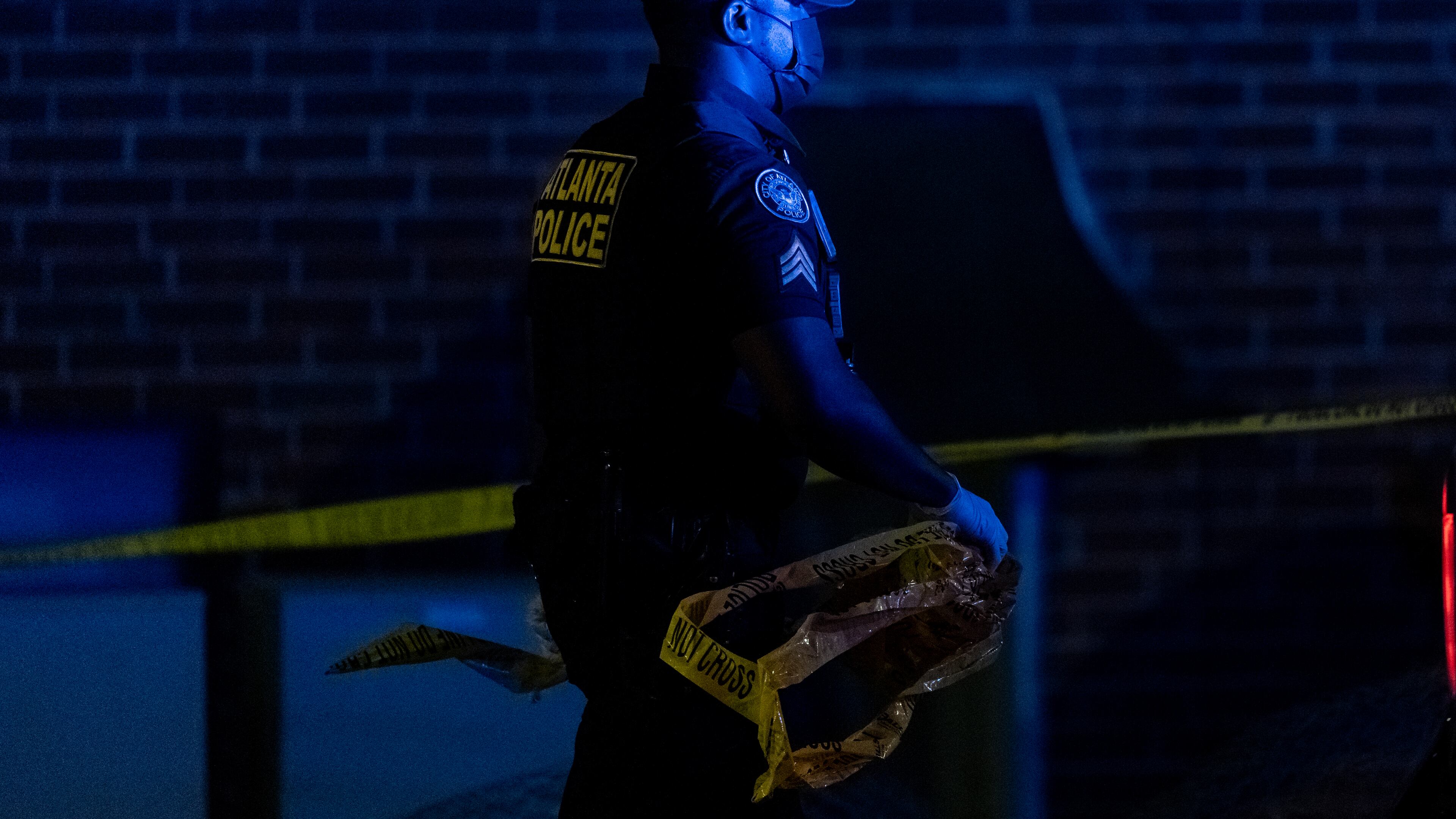 Atlanta police responded late Saturday night to a shooting at an apartment complex.