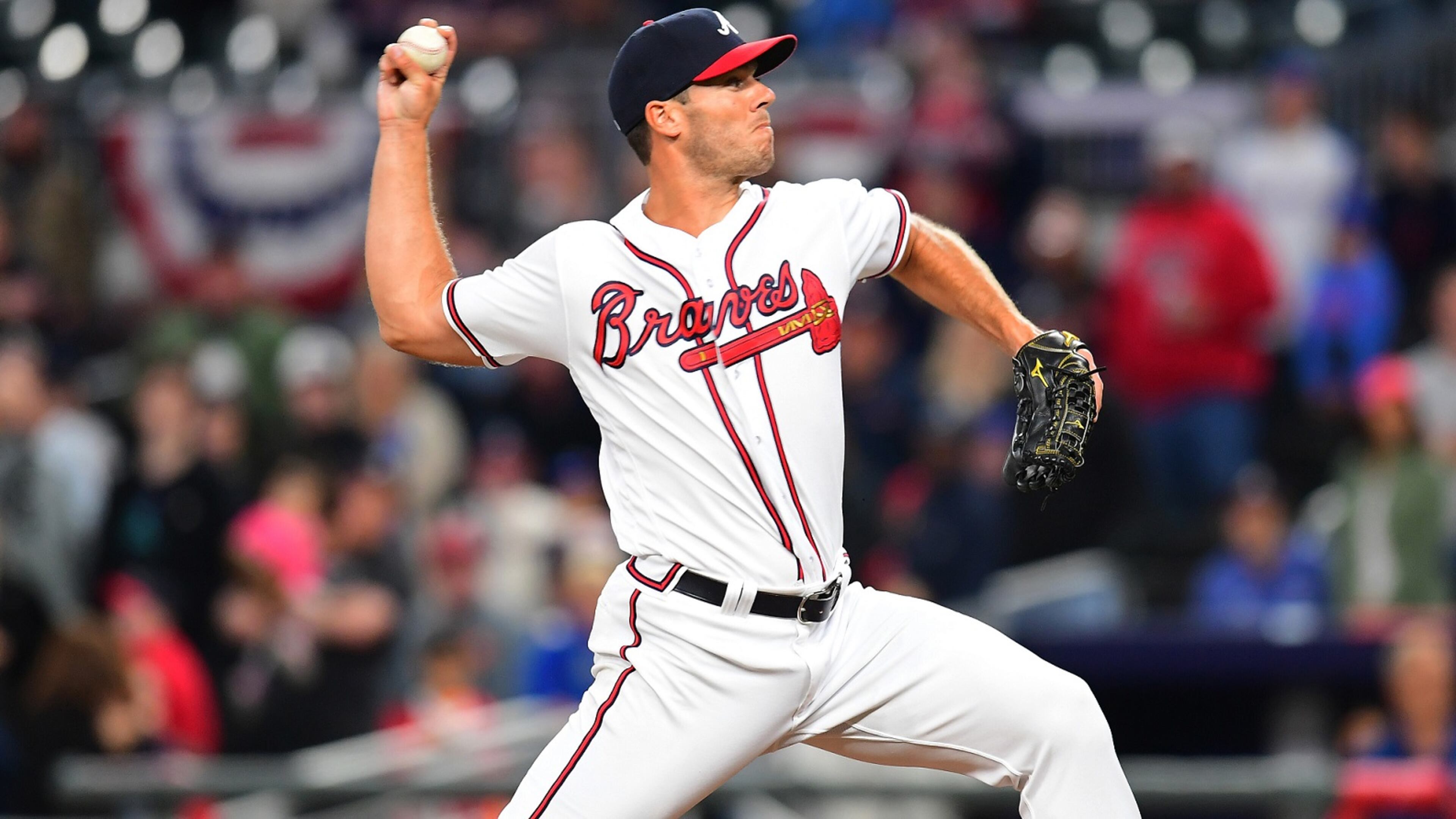 Josh Ravin of the Braves throws an ninth-inning pitch against the Phillies at SunTrust Park on March 31, 2018 in Atlanta, Georgia. (Photo by Scott Cunningham/Getty Images)