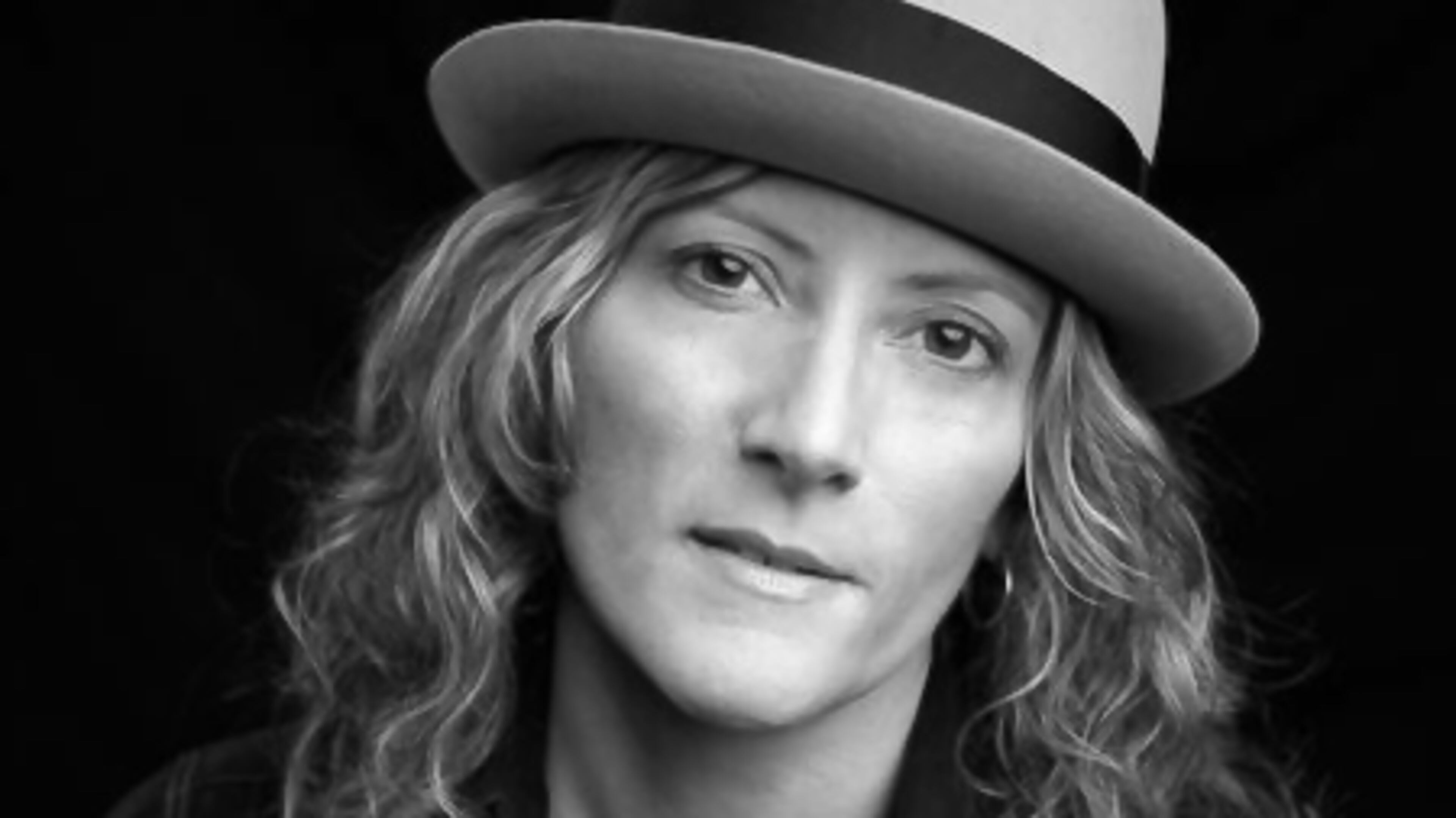 Michelle Malone's CD release concert will also be a benefit. Photo: Zak Arias.