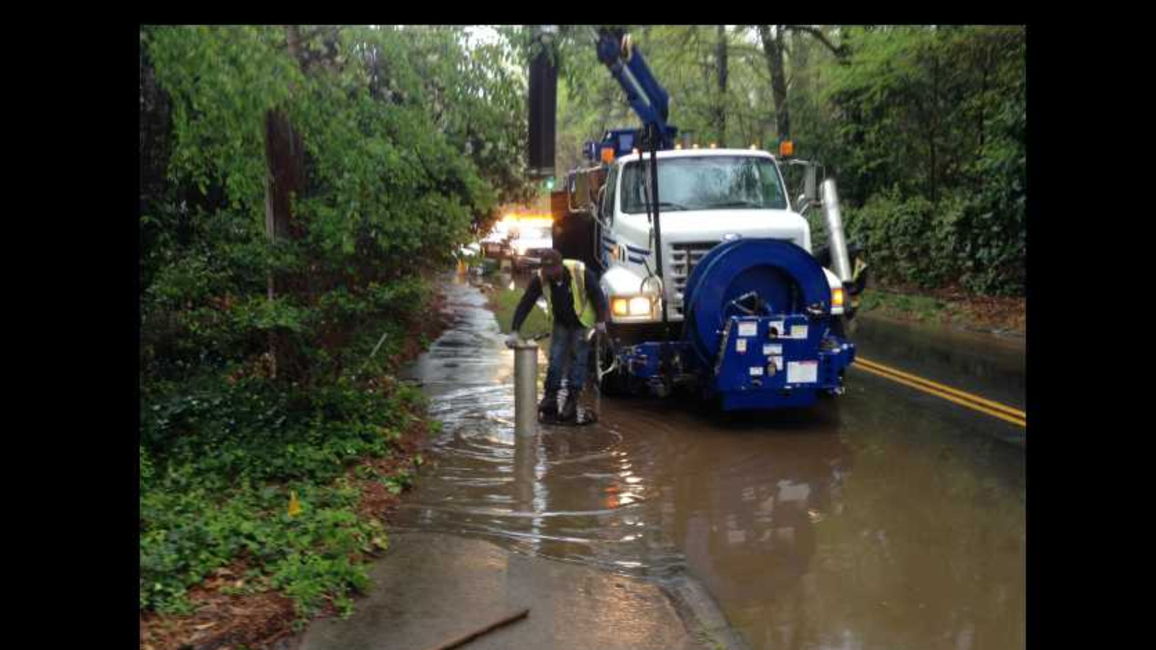 Area flooding reported at Spalding Drive and Pitts Road.