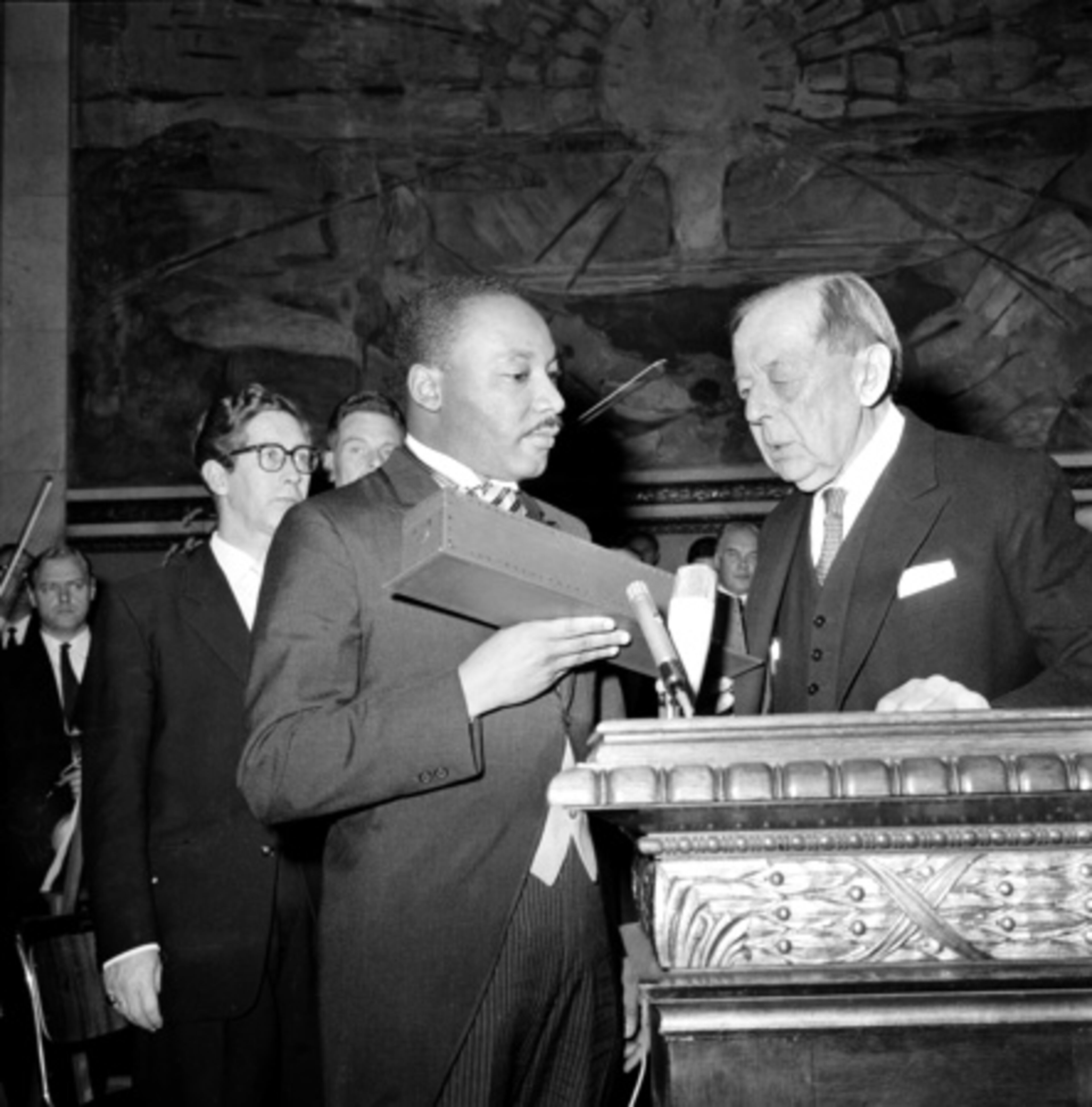 In 1964, King received the Nobel Peace Prize from the hands of Gunnar Jahn, Chairman of the Nobel Committee, in Oslo, Norway. At the time he ws the youngest man ever to receive the prize.