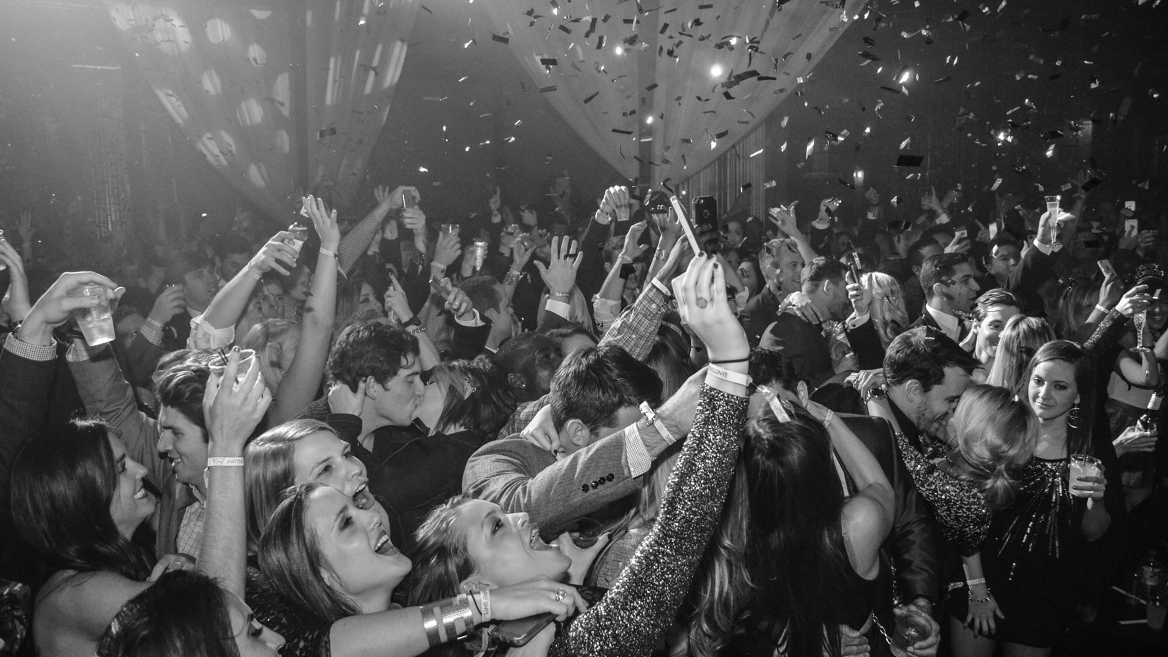 The clock strikes twelve on a new year at GuestList.