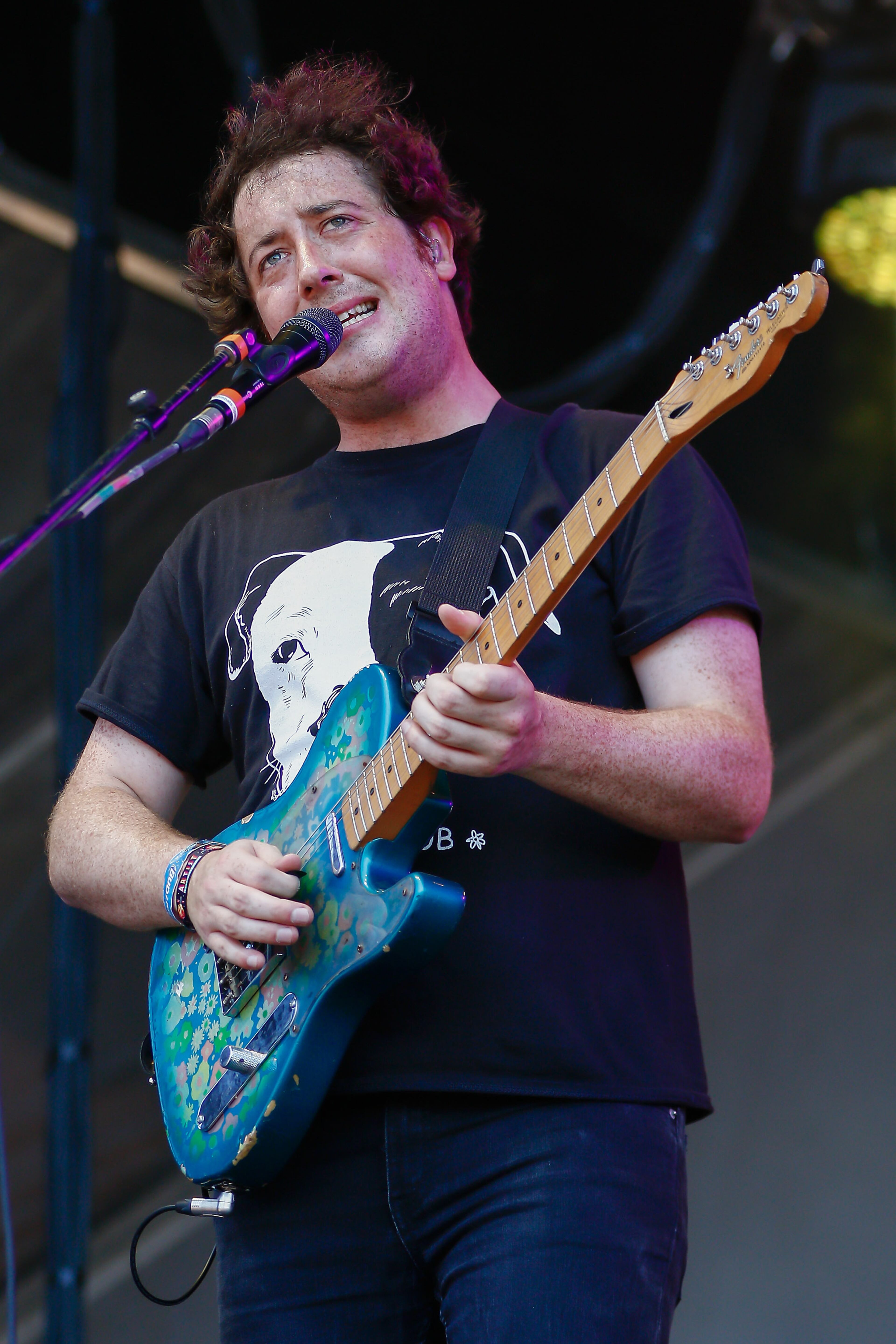 CHICAGO - AUG 02: Matthew Murphy of The Wombats performs at 2015 Lollapalooza at Grant Park on August 2, 2015 in Chicago, Illinois (Photo by Michael Hickey/Getty Images)