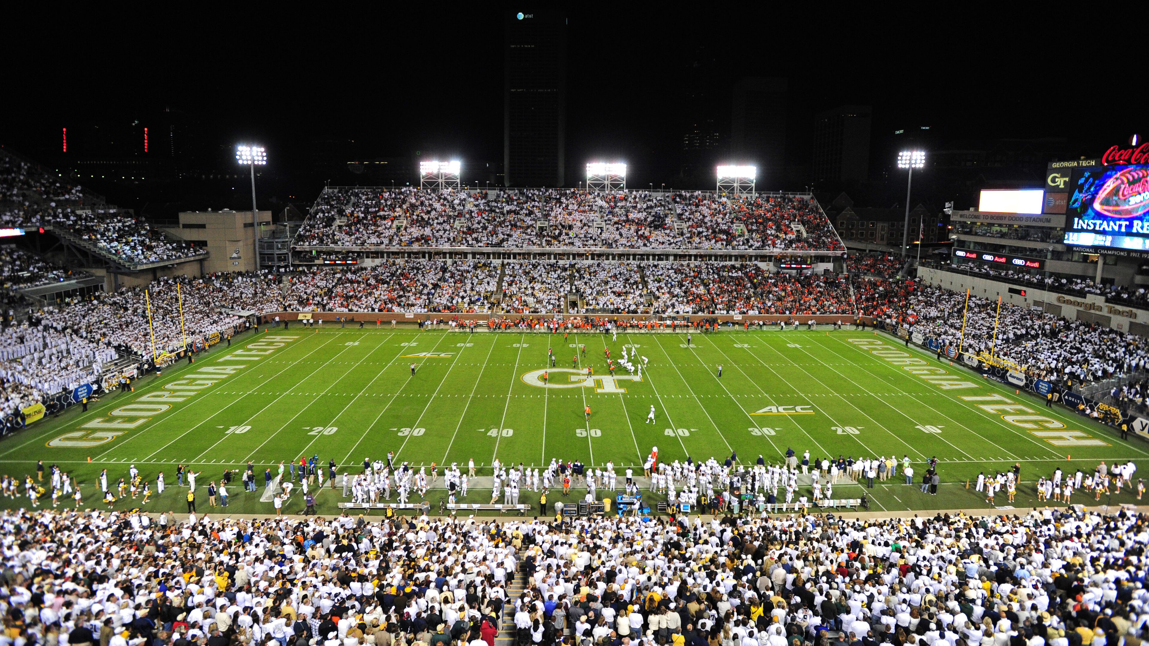 ATLANTA, GA - OCTOBER 4: A general view of Bobby Dodd Stadium during the game between the Georgia Tech Yellow and the Miami Hurricanes on October 4, 2014 in Atlanta, Georgia. (Photo by Scott Cunningham/Getty Images)