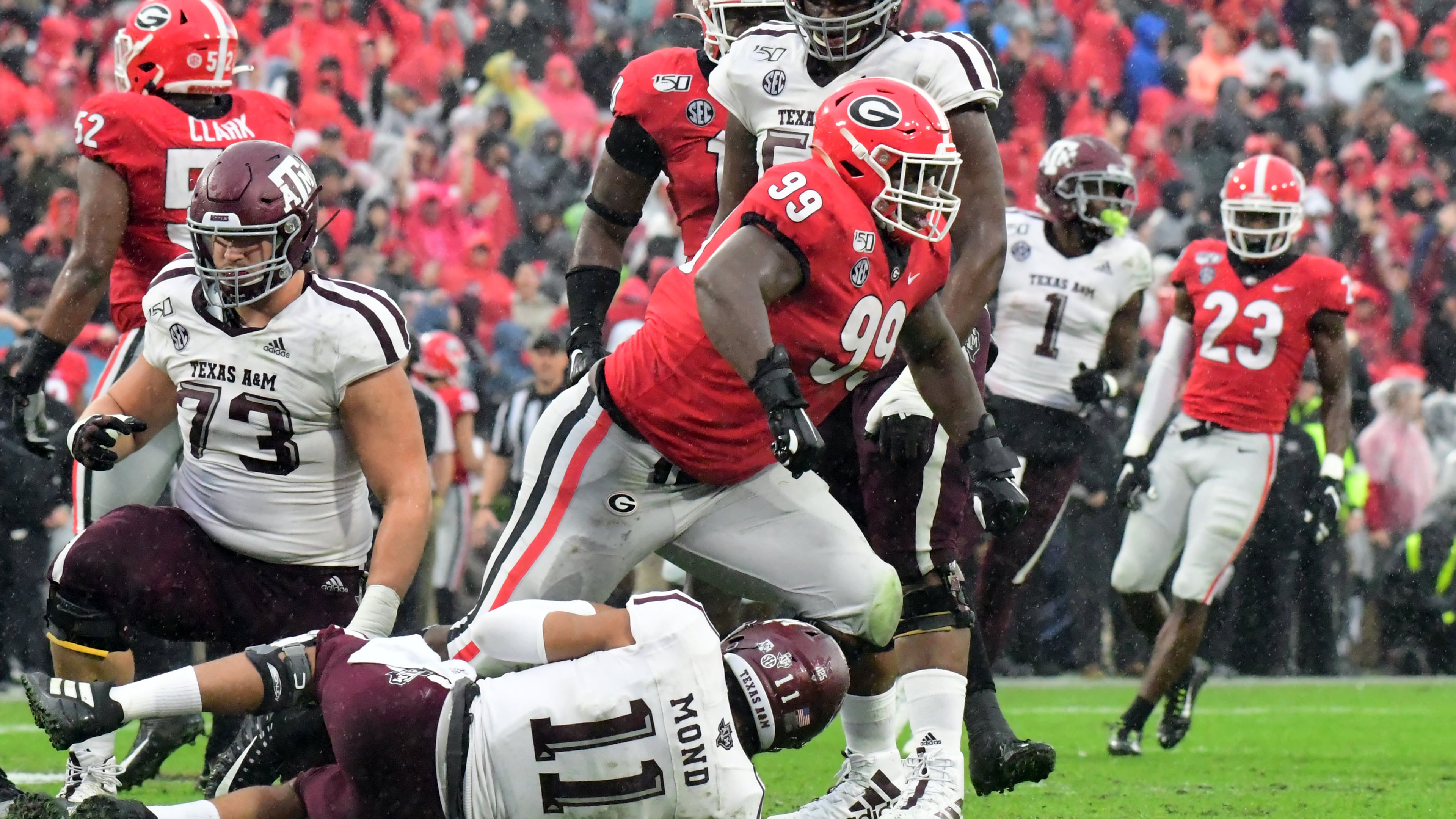 Georgia defensive lineman Jordan Davis, shown in 2019 against Texas A&M, was a 3-star prospect. (Perry McIntyre/DawgNation)