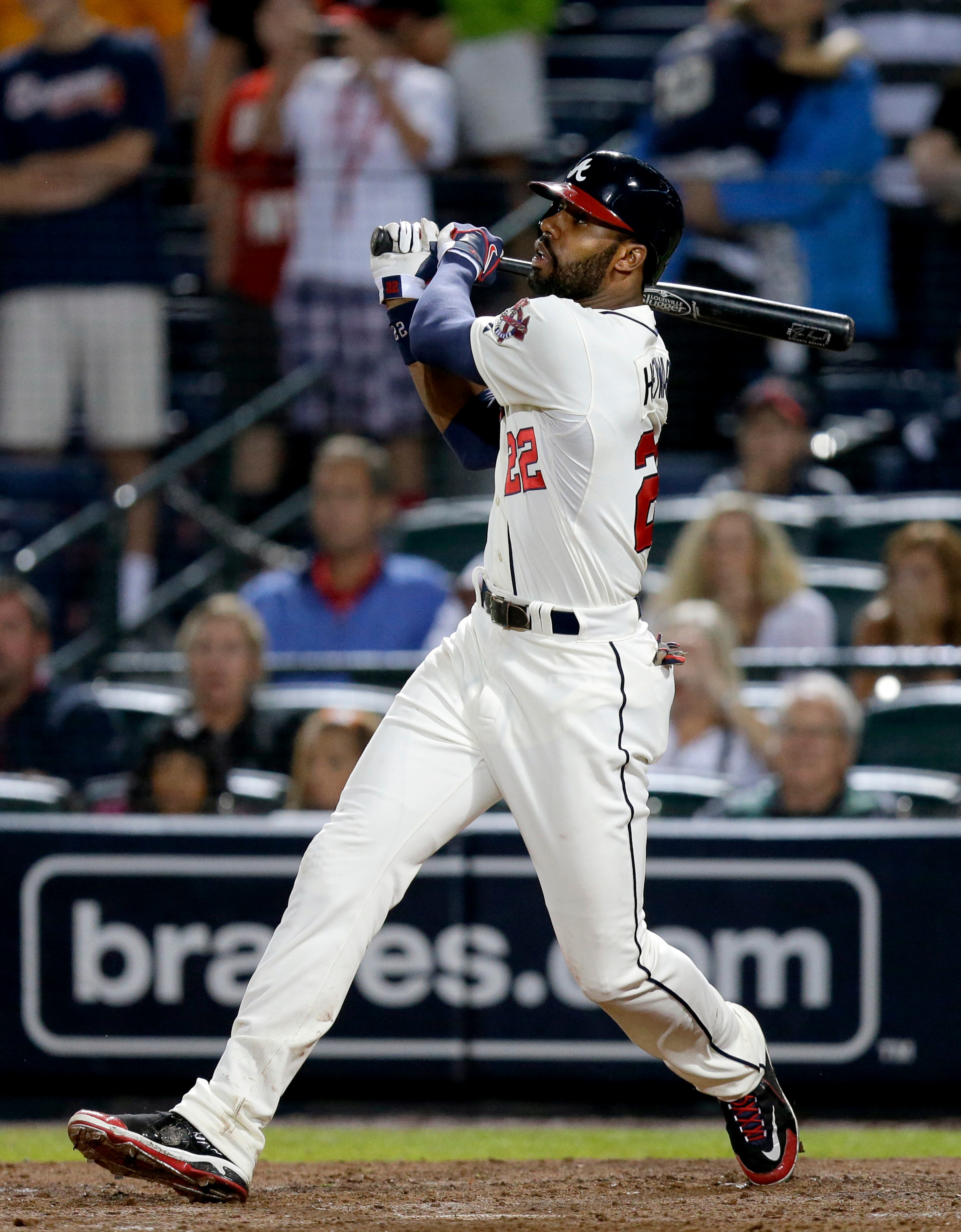 Atlanta Braves' Jason Heyward hits a two-run home run in the ninth inning of a baseball game against the Washington Nationals, Saturday, Aug. 17, 2013, in Atlanta. (AP Photo/David Goldman)
