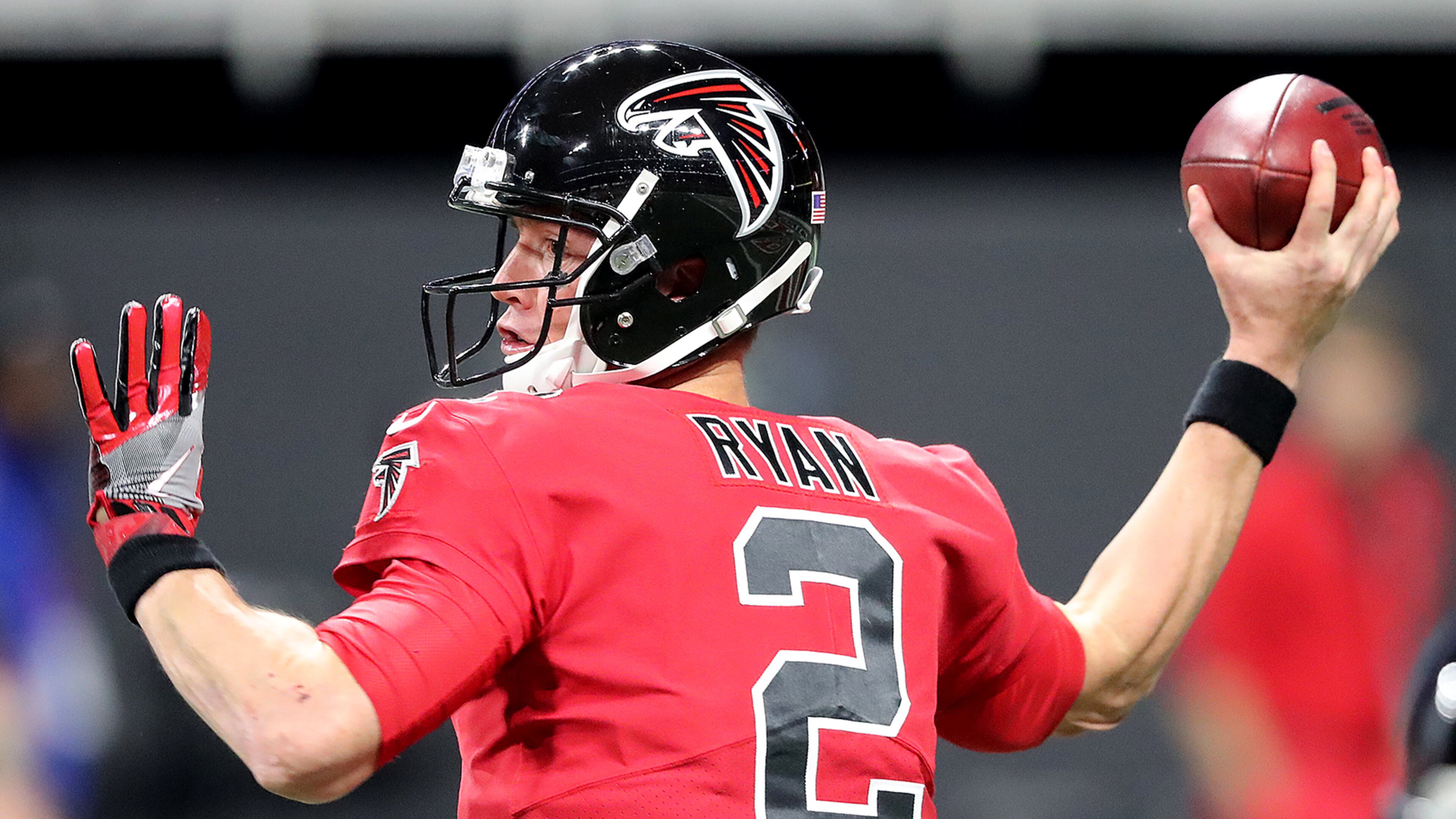 OK, Matt, let's make sure to throw to the right people from here on out. (Curtis Compton/ccompton@ajc.com)