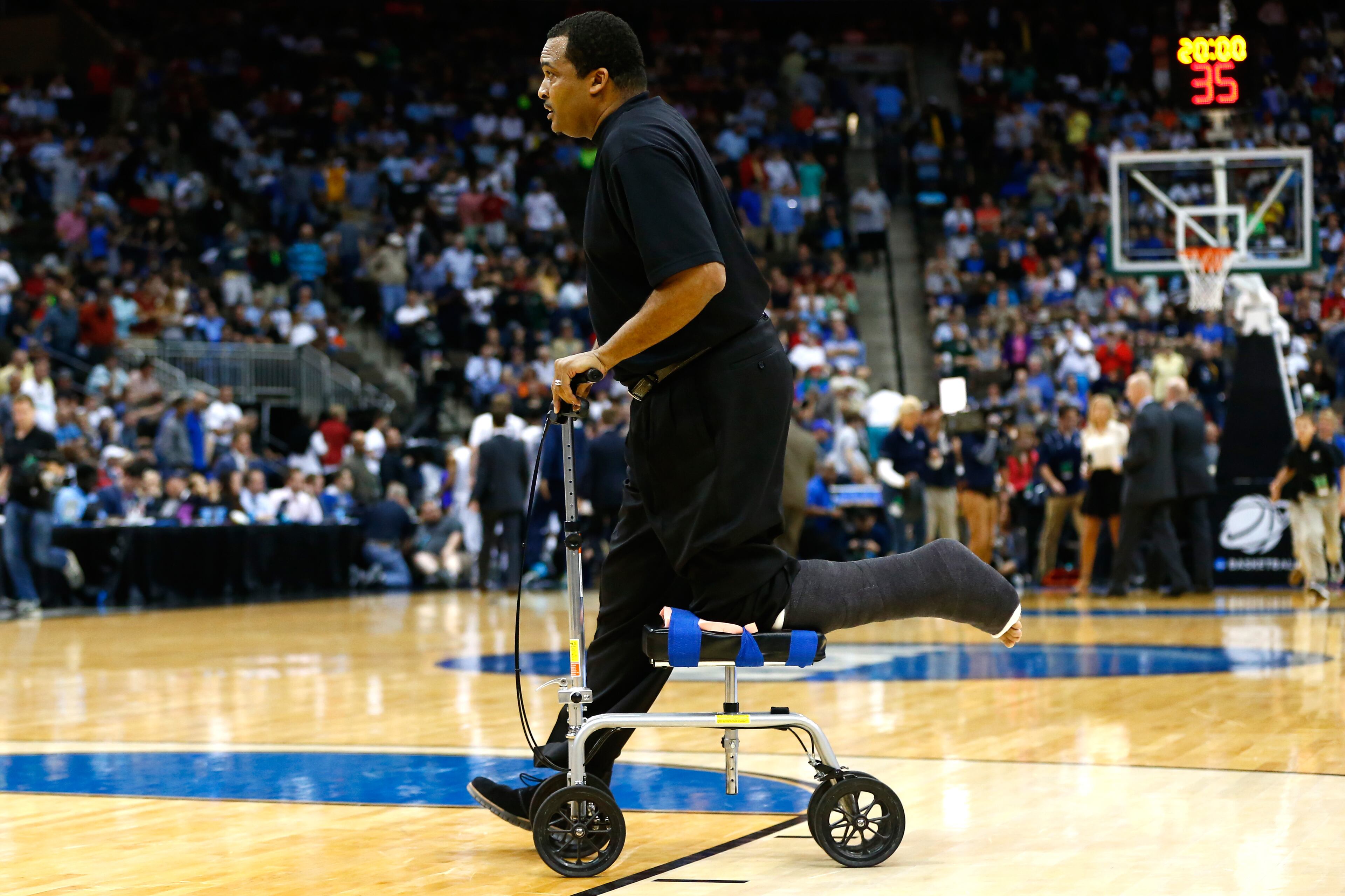 JACKSONVILLE, FL - MARCH 21: Head coach Ron Hunter of the Georgia State Panthers leaves the court after the end of the first half against the Xavier Musketeers during the third round of the 2015 NCAA Men's Basketball Tournament at Jacksonville Veterans Memorial Arena on March 21, 2015 in Jacksonville, Florida. (Photo by Kevin C. Cox/Getty Images)