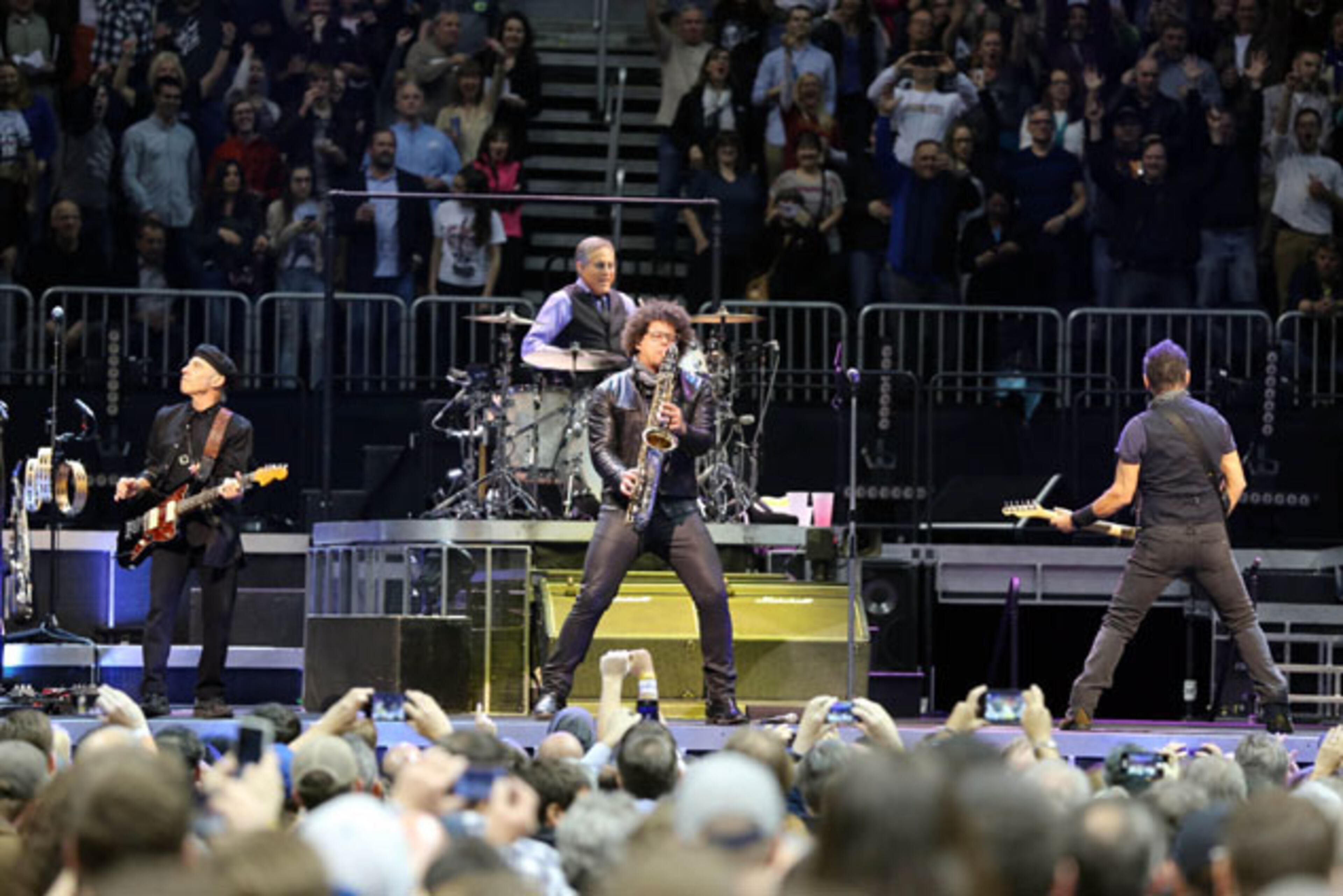 Bruce Springsteen & the E Street Band brought their River Tour 2016 to sold out Philips Arena Thursday, February 18, 2016. Robb Cohen Photography & Video/ www.RobbsPhotos.com