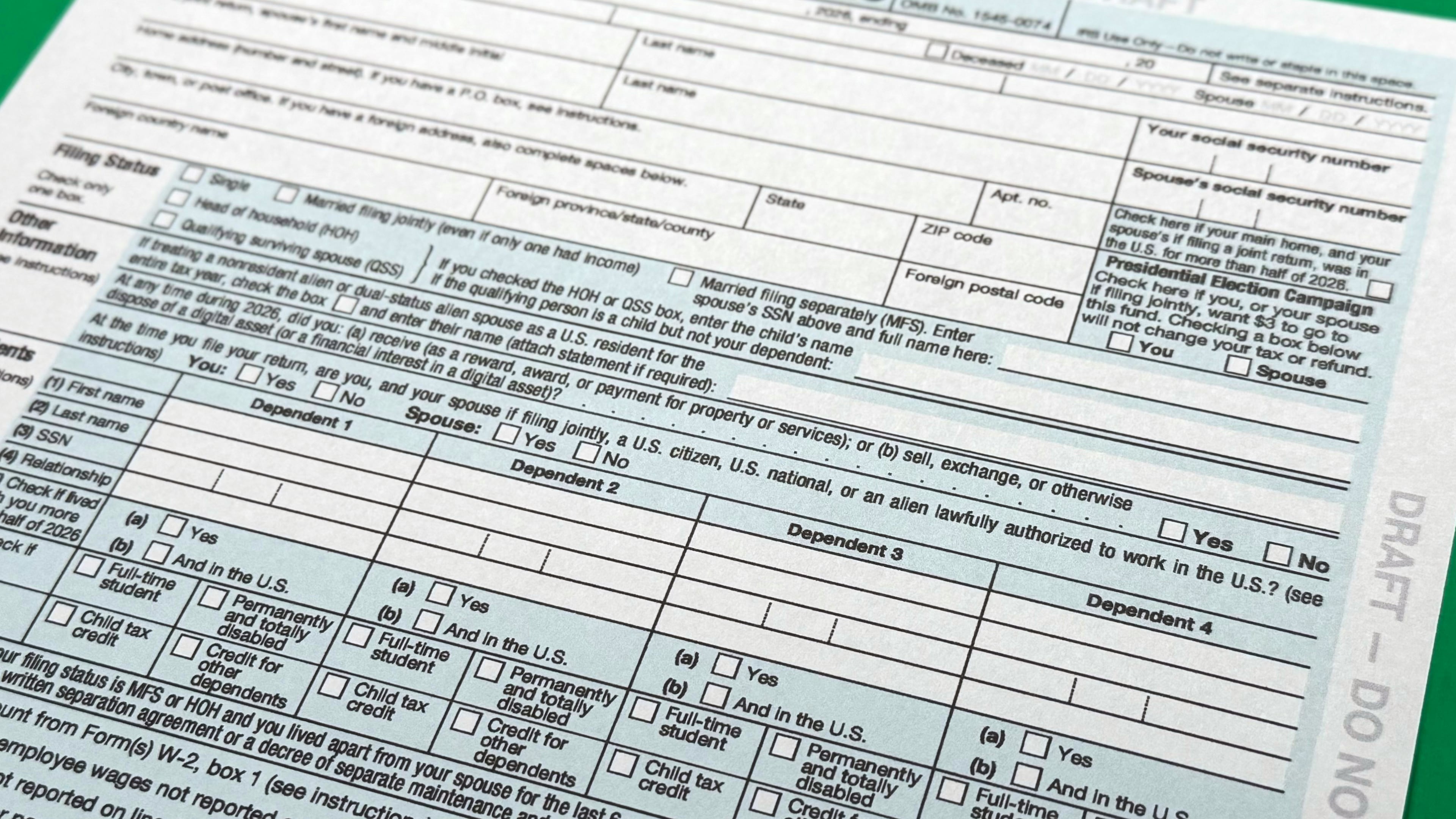 A draft version of the IRS 1040 tax form for 2026 is photographed Wednesday, Sept. 30, 2026. (AP Photo/Jon Elswick)
