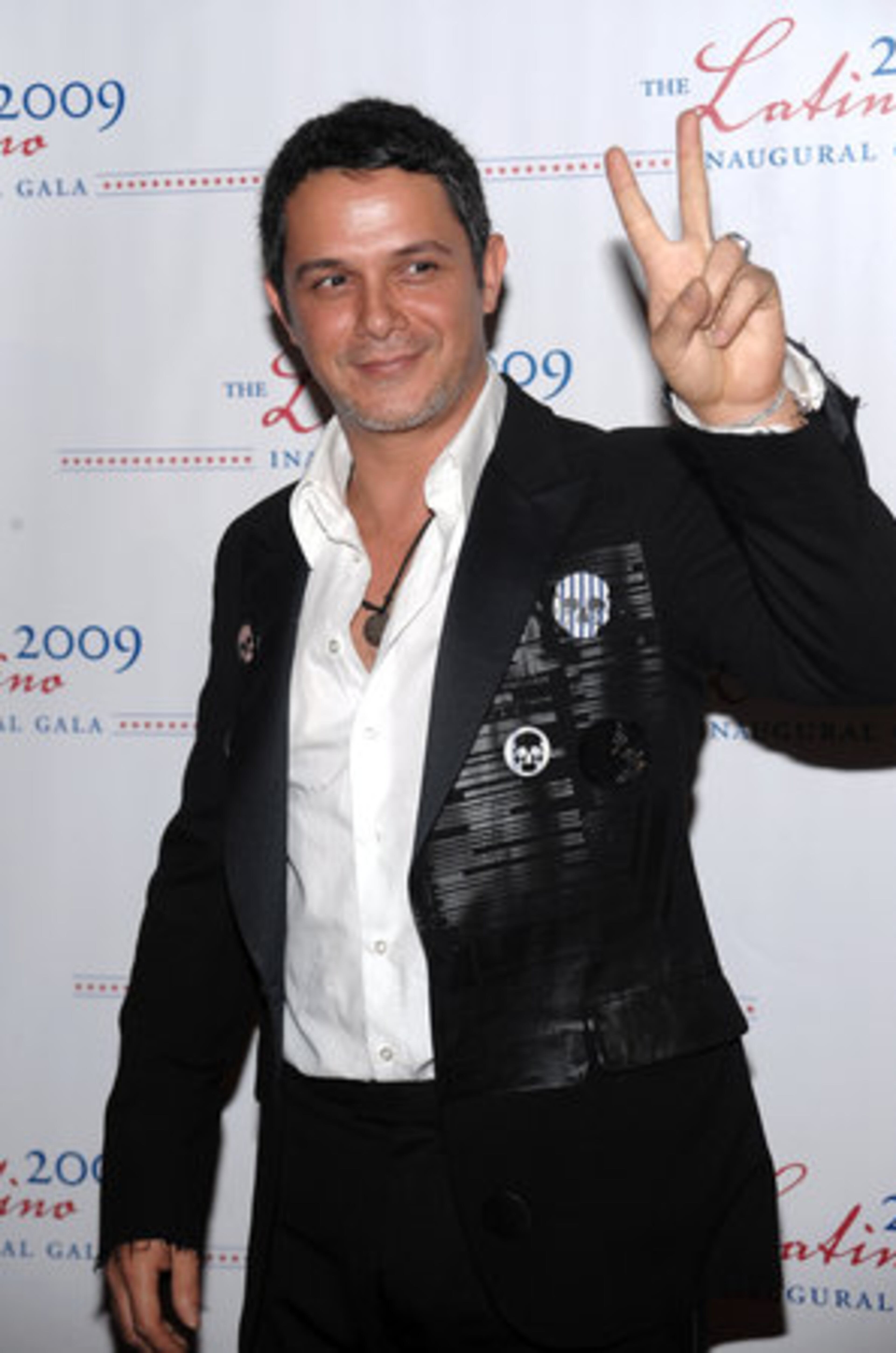 Spanish singer Alejandro Sanz.