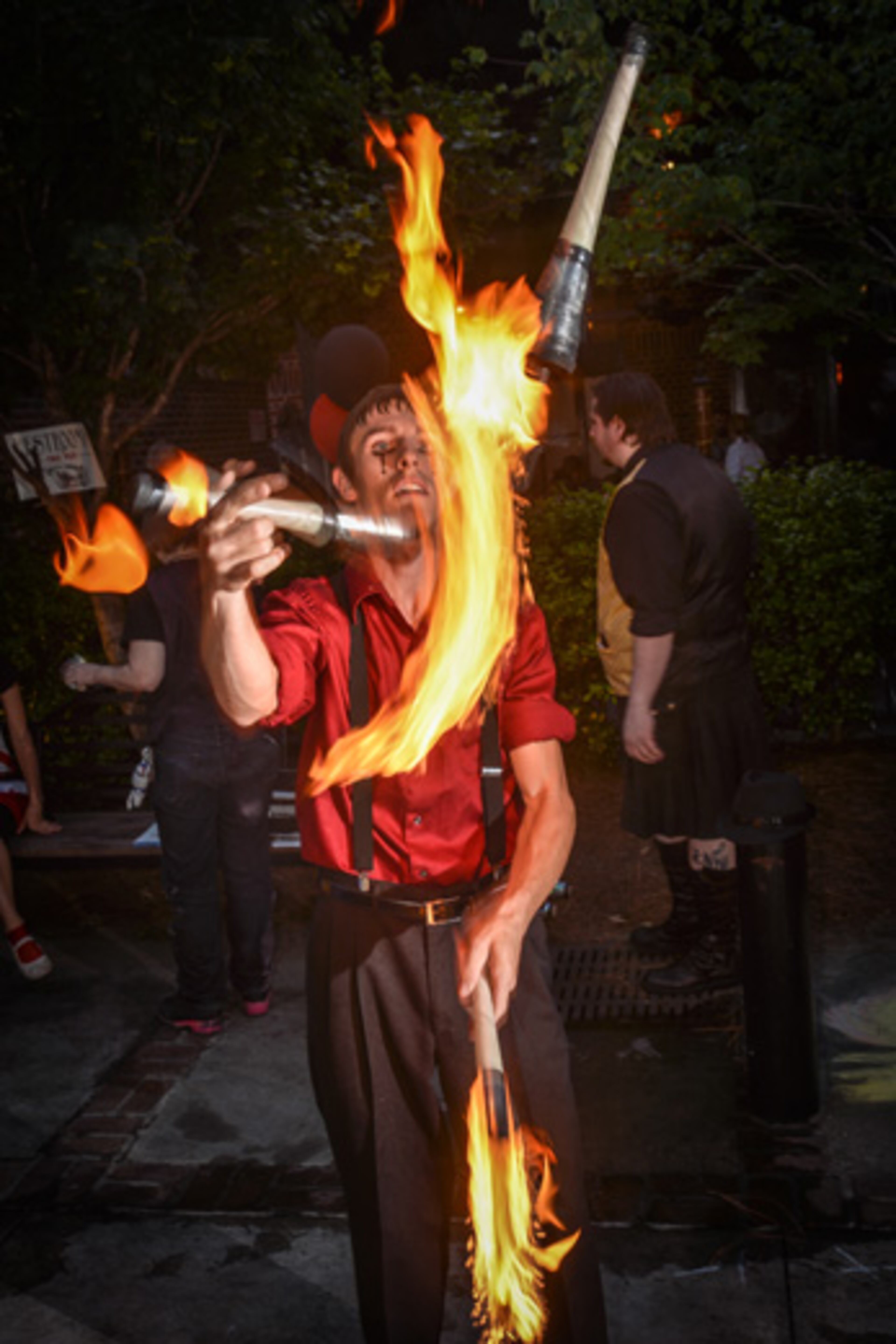 The 2nd Annual Beer Geek Carnival featured ice cold Clown Shoes Beer on draught, carnival themed fare and performances by the Imperial OPA circus troop. Aerialists, jugglers and stilt walkers wowed the packed patio and as evening fell, fire dancers and jugglers added another round of excitement.
