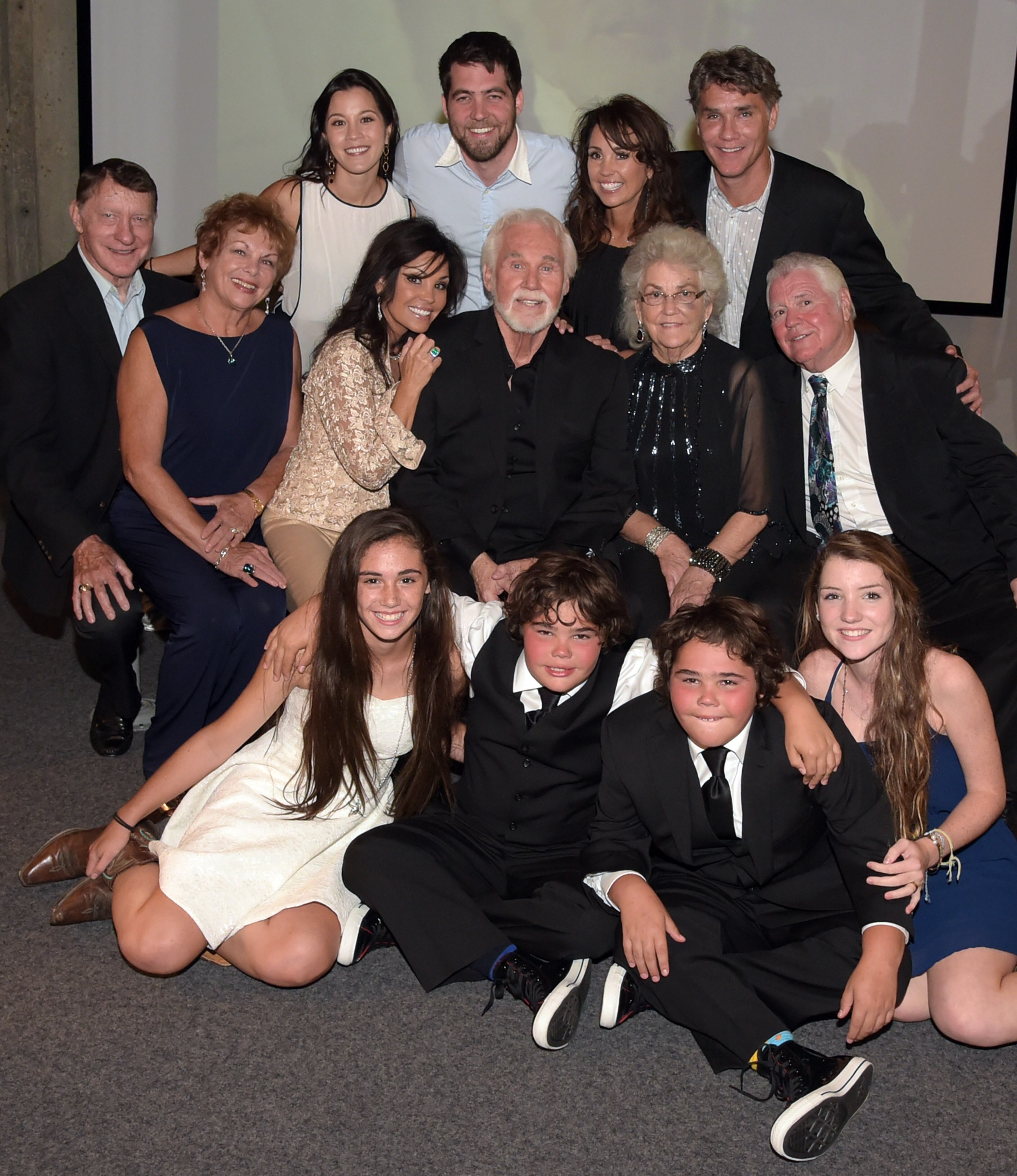 NASHVILLE, TN - AUGUST 13: Country Music Hall of Fame member Kenny Rogers and his family attend the Country Music Hall of Fame Kenny Rogers Exhibit Opening Reception at the Country Music Hall of Fame and Museum on August 13, 2014 in Nashville, Tennessee. (Photo by Rick Diamond/Getty Images for the Country Music Hall of Fame and Museum)
