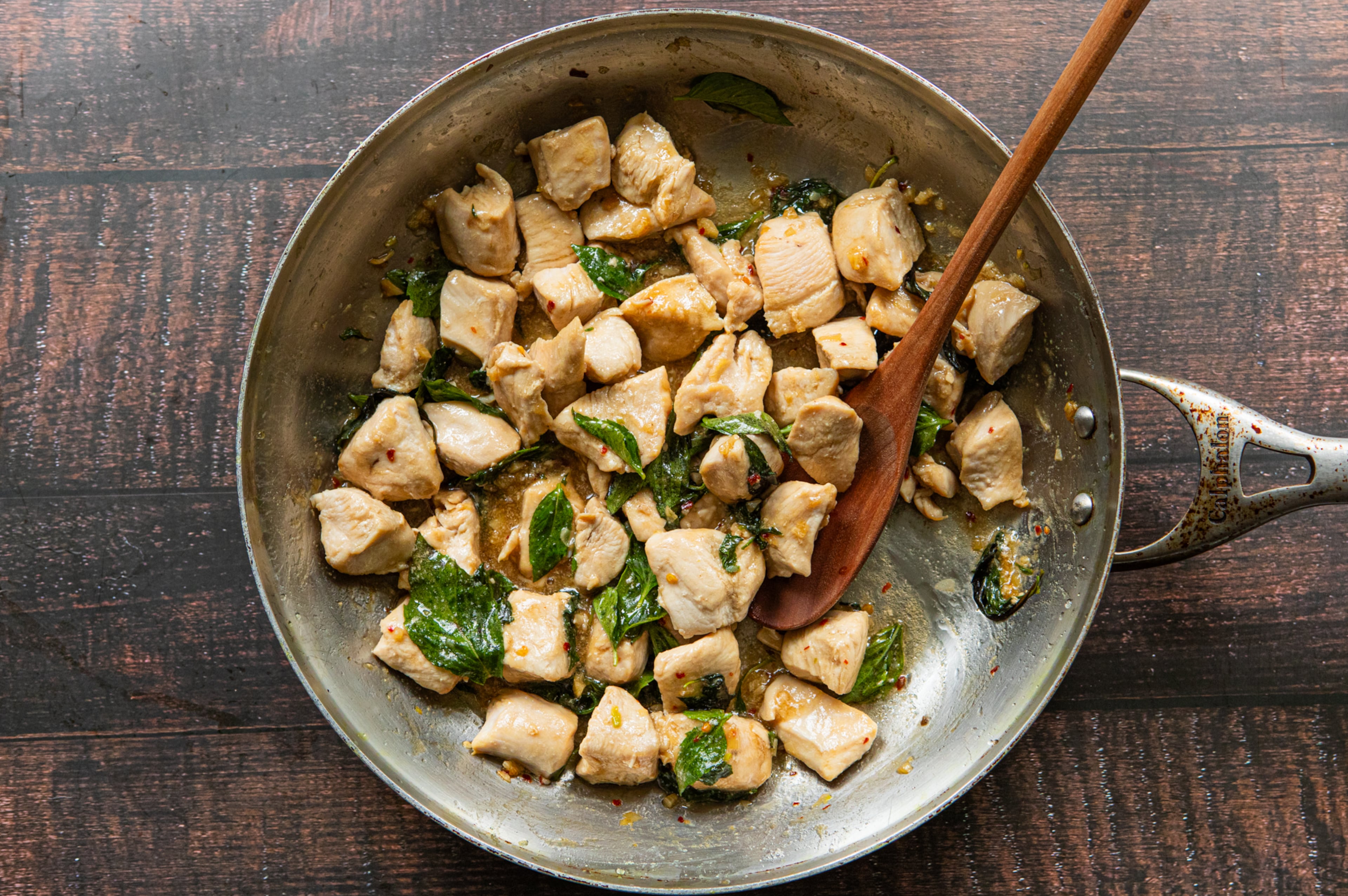 092826: Thai-Style Chicken Basil Stir Fry