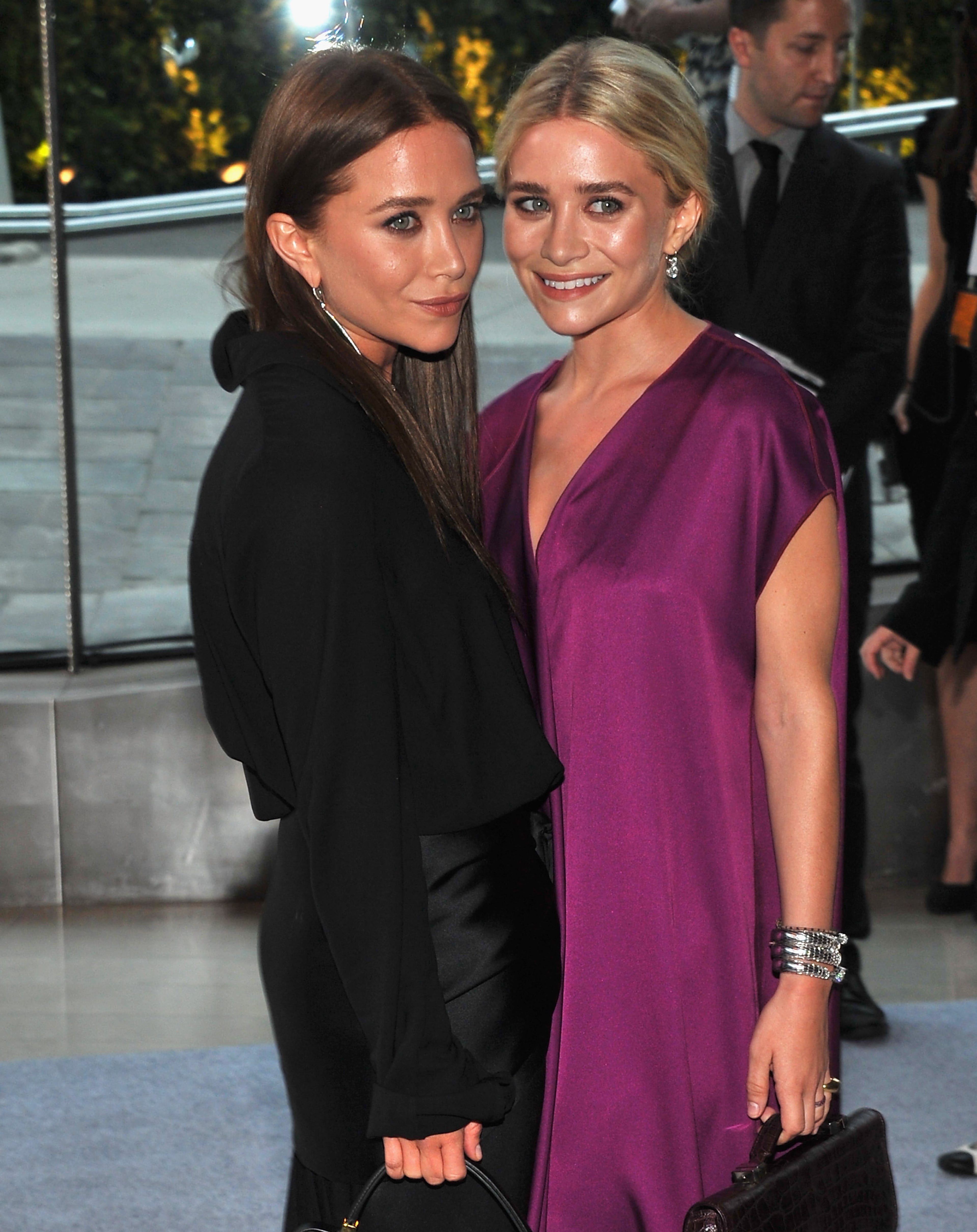 NEW YORK, NY - JUNE 04: Ashley Olsen and Mary Kate Olsen attend the 2012 CFDA Fashion Awards at Alice Tully Hall on June 4, 2012 in New York City. (Photo by Larry Busacca/Getty Images)
