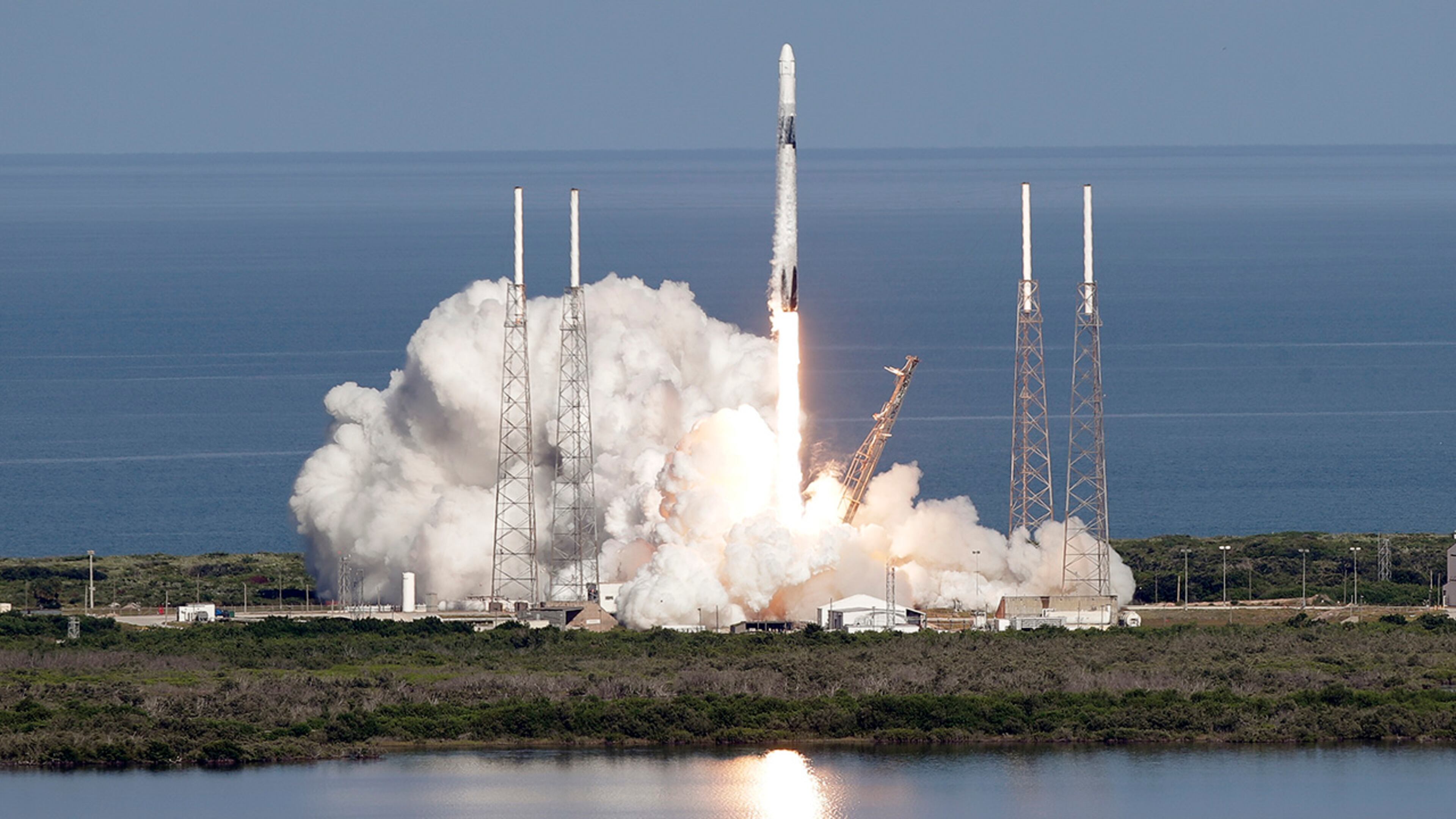 A Falcon 9 SpaceX rocket on a resupply mission to the International Space Station lifts off from pad 40 at the Cape Canaveral Air Force Station in Cape Canaveral, Fla., Thursday, July 25, 2019. (AP Photo/John Raoux)
