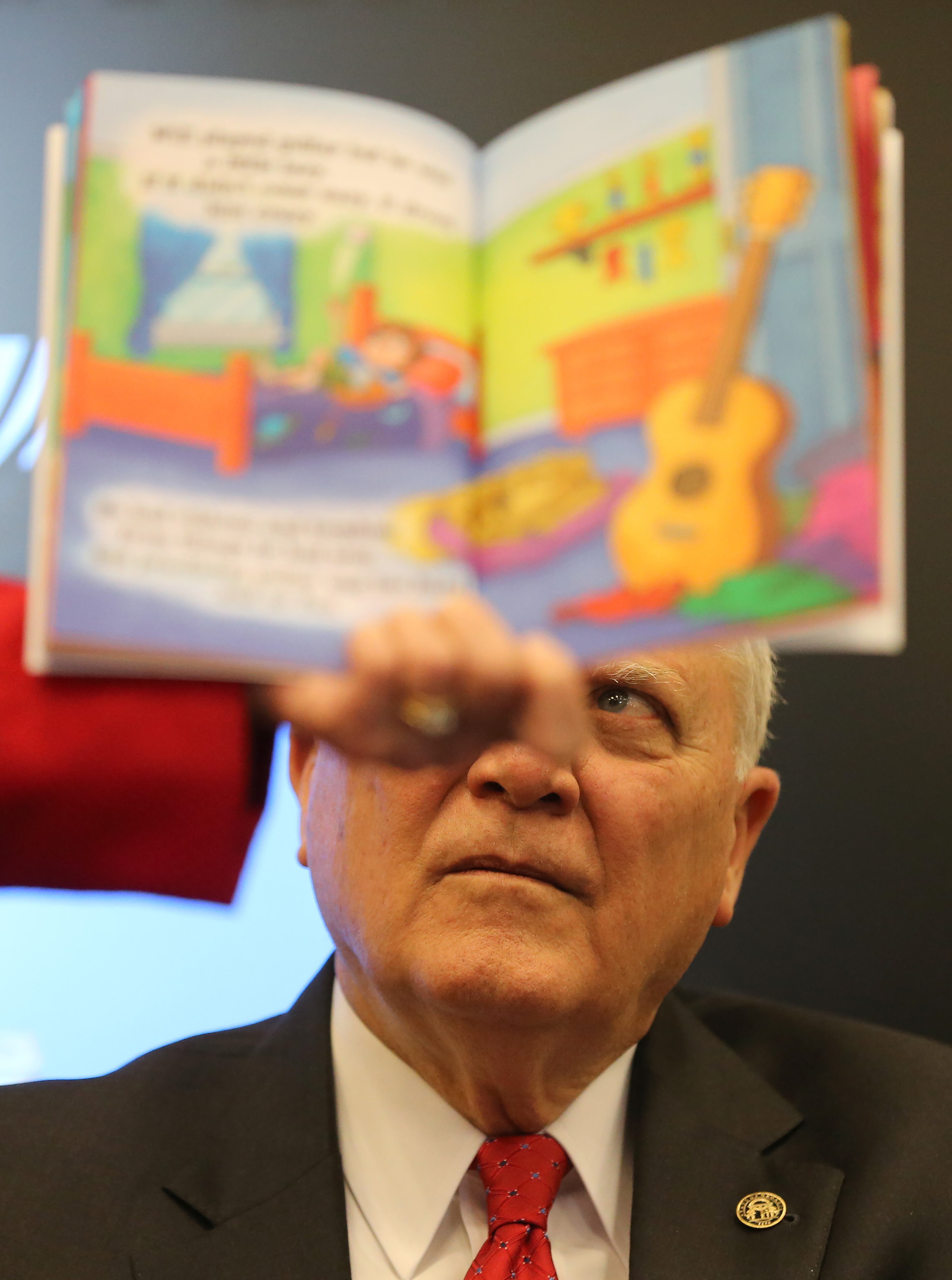 February 3, 2016, Atlanta: Gov. Nathan Deal watches as First Lady Sandra Deal reads "I Got Rhythm" to students at Whitefoord Elementary School during a Read Across America and Get Georgia Reading event Thursday morning March 3, 2016. Ben Gray / bgray@ajc.com