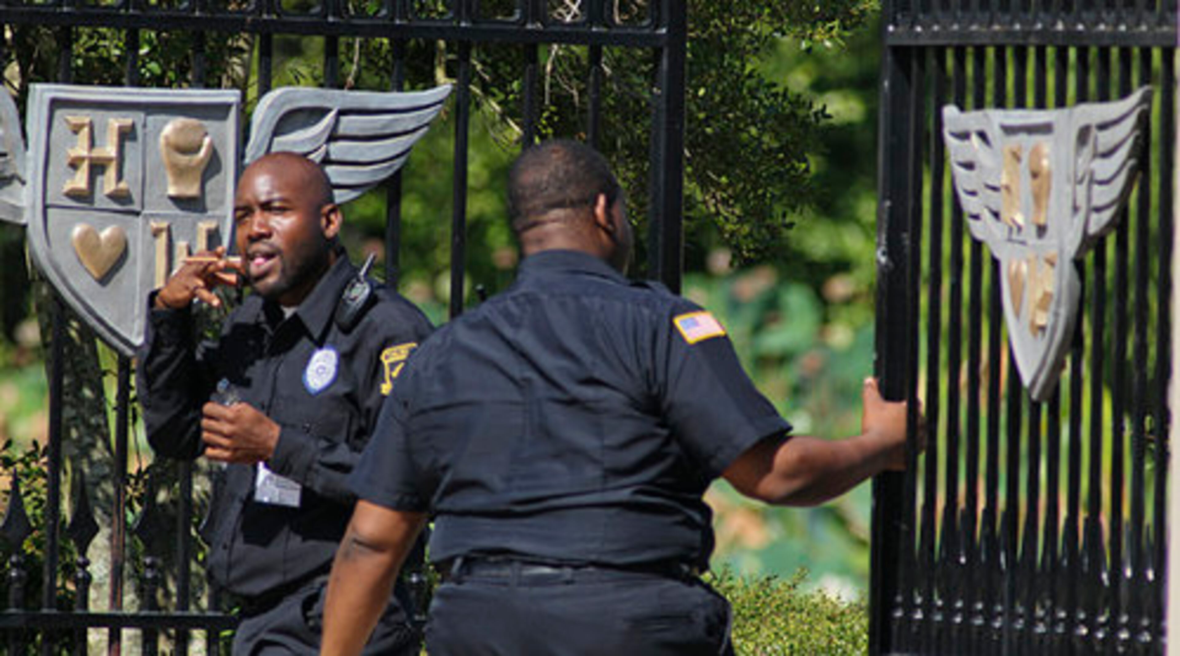 JP Morgan Chase spokesman Greg Hassell confirmed that Holyfield was in the process of moving out.