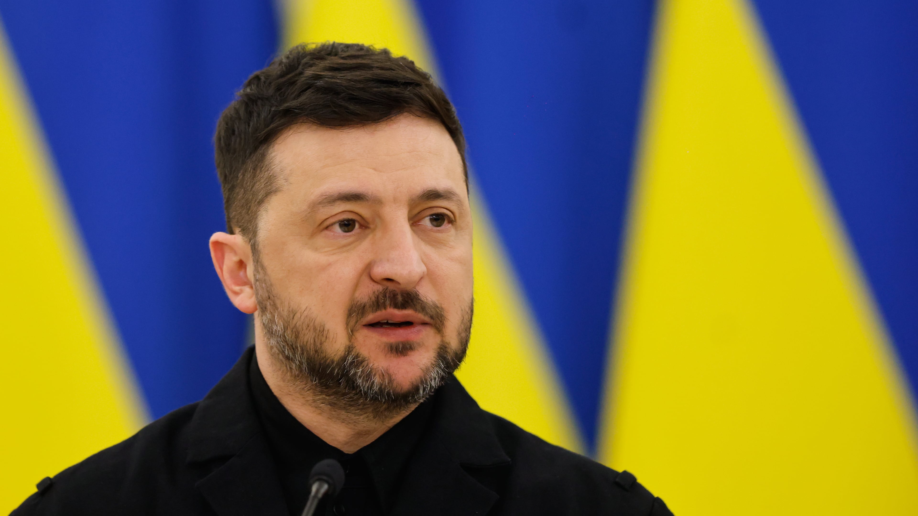 Ukrainian President Volodymyr Zelenskyy speaks during a joint press conference with Lithuania's President Gitanas Nauseda and Polish President Karol Nawrocki, at the Presidential palace in Vilnius, Lithuania, Sunday, Jan. 25, 2026. (AP Photo/Mindaugas Kulbis)