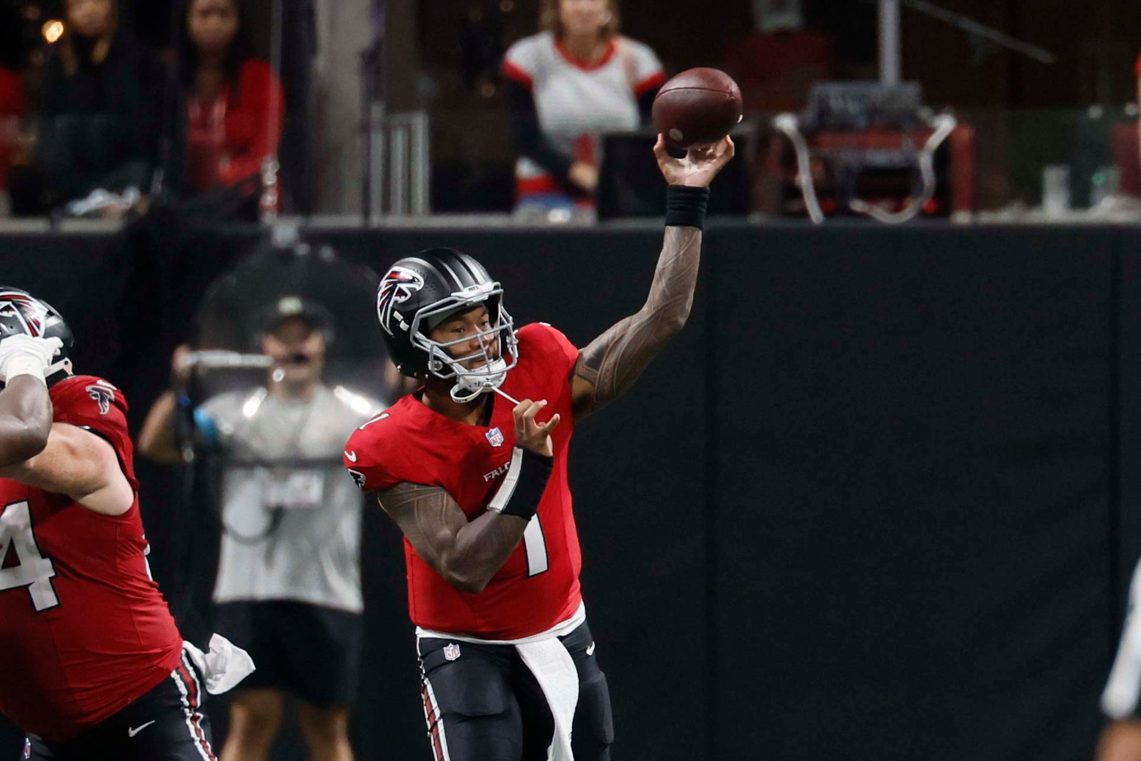 Atlanta Falcons quarterback Tua Tagovailoa (1) makes a pass during the second half of a football game against the Baltimore Ravens at Mercedes-Benz Stadium in Atlanta, GA, on Sunday, Oct. 11, 2026. (Miguel Martinez/AJC)