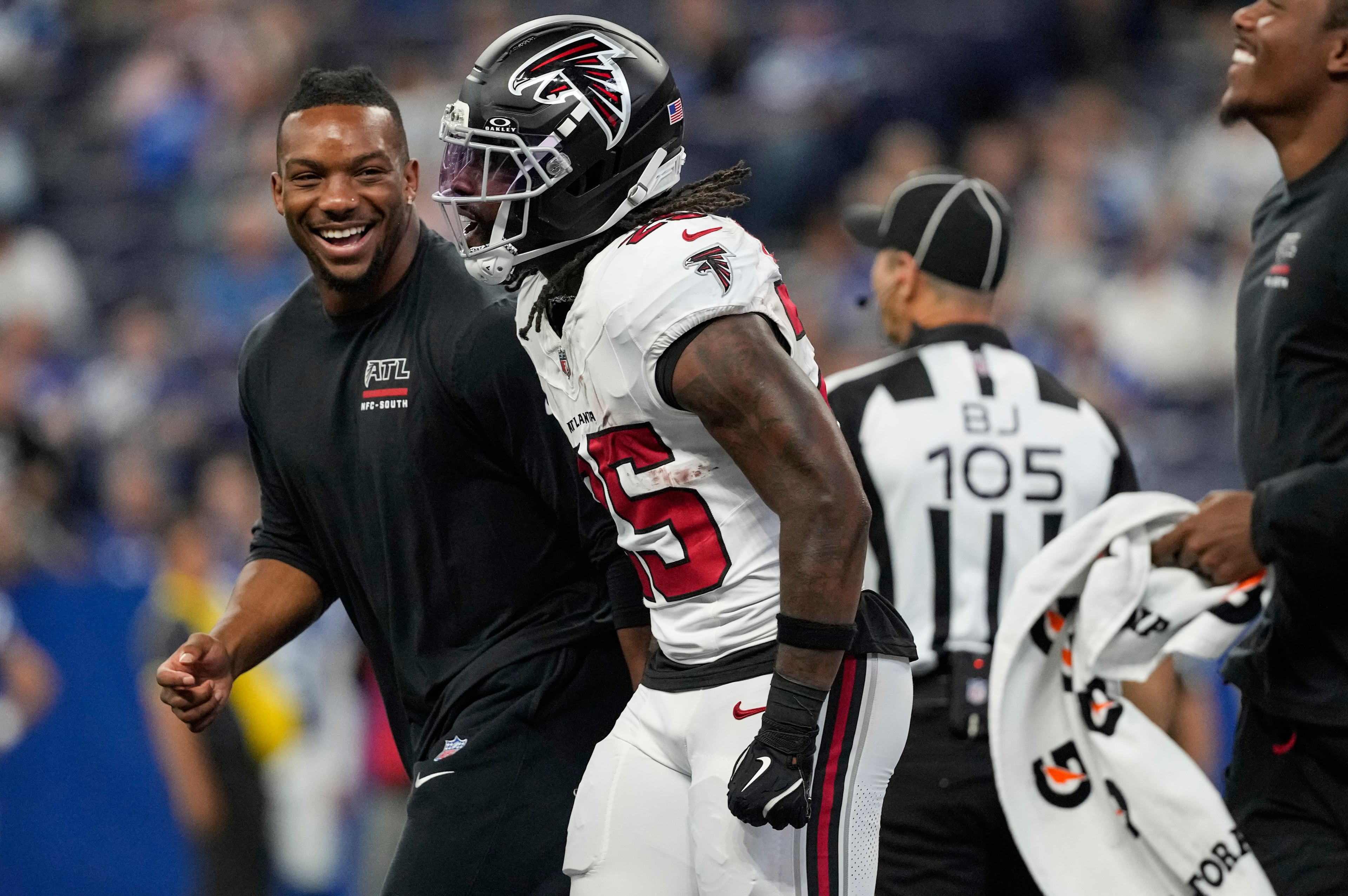 Falcons Colts Football