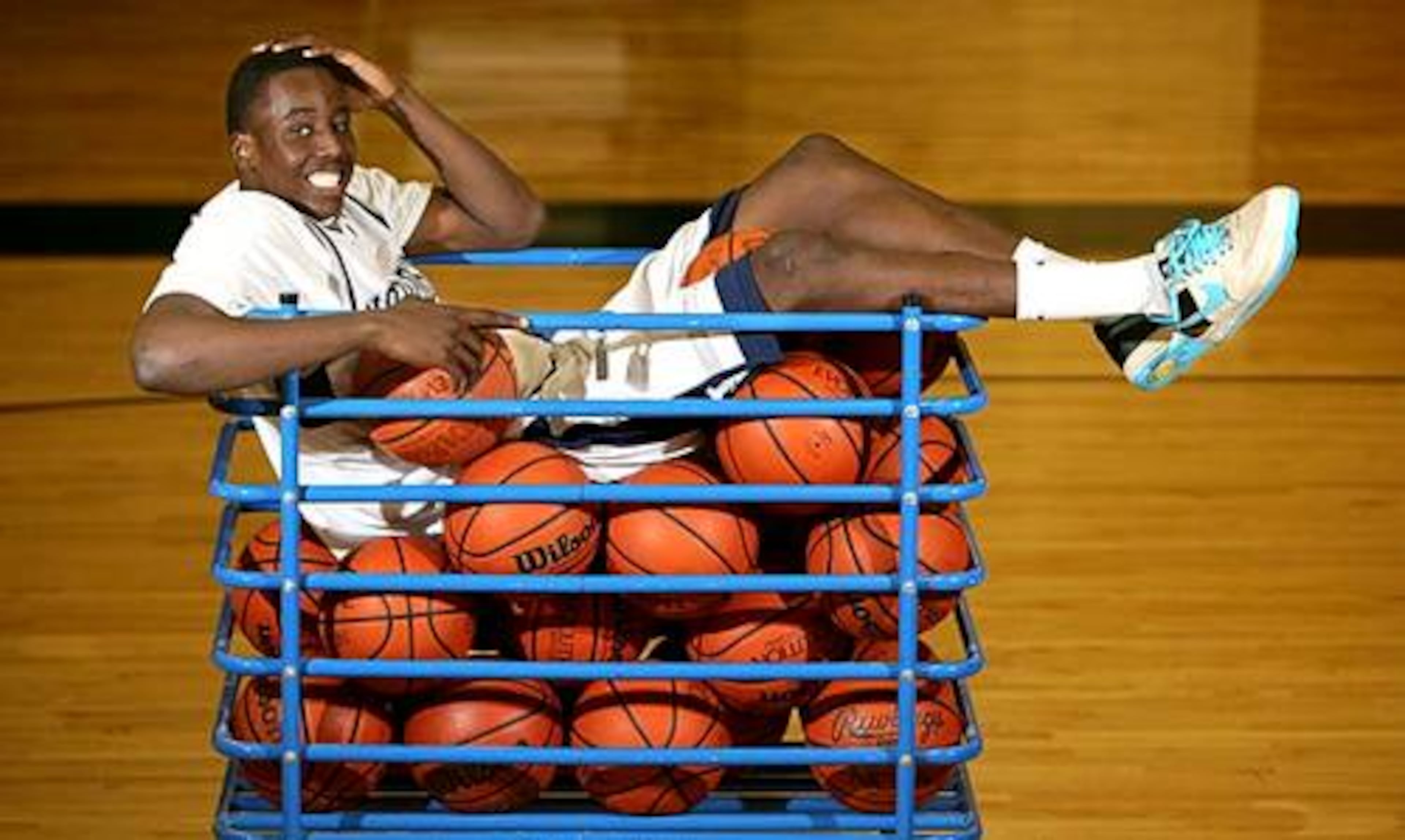 2008: Aminu is named Georgia's Mr. Basketball by the AJC. The same day, he turns himself in to Gwinnett County authorities to face charges of felony aggravated assault and misdemeanor criminal trespass.