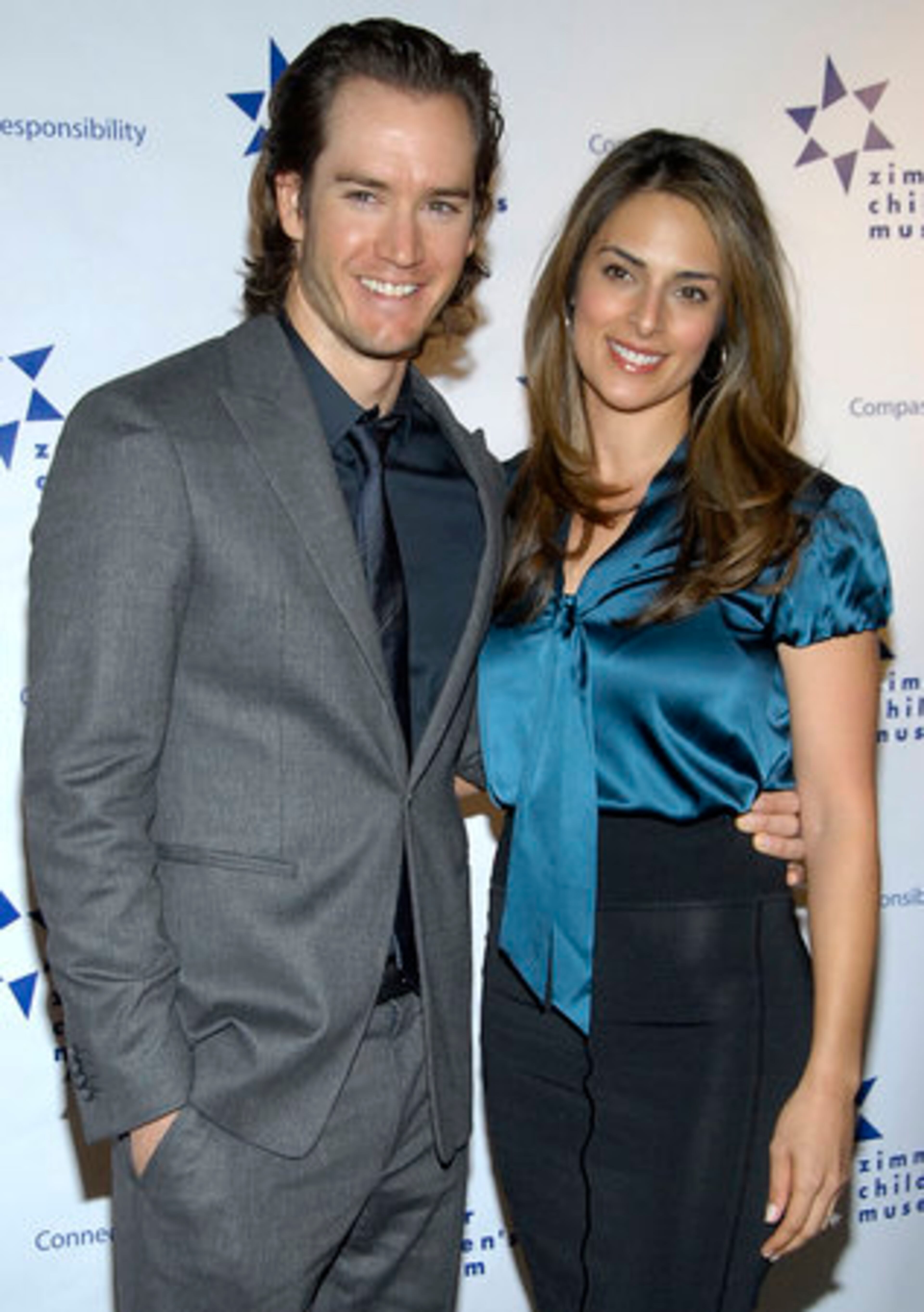 Mark-Paul Gosselaar and Lisa Ann Russell -- They both had two first names, but that does not a happy marriage make. The "Franklin & Bash" and "Saved By the Bell" star finalized his divorce from his actress wife of 15 years in May. They have a son and a daughter together.