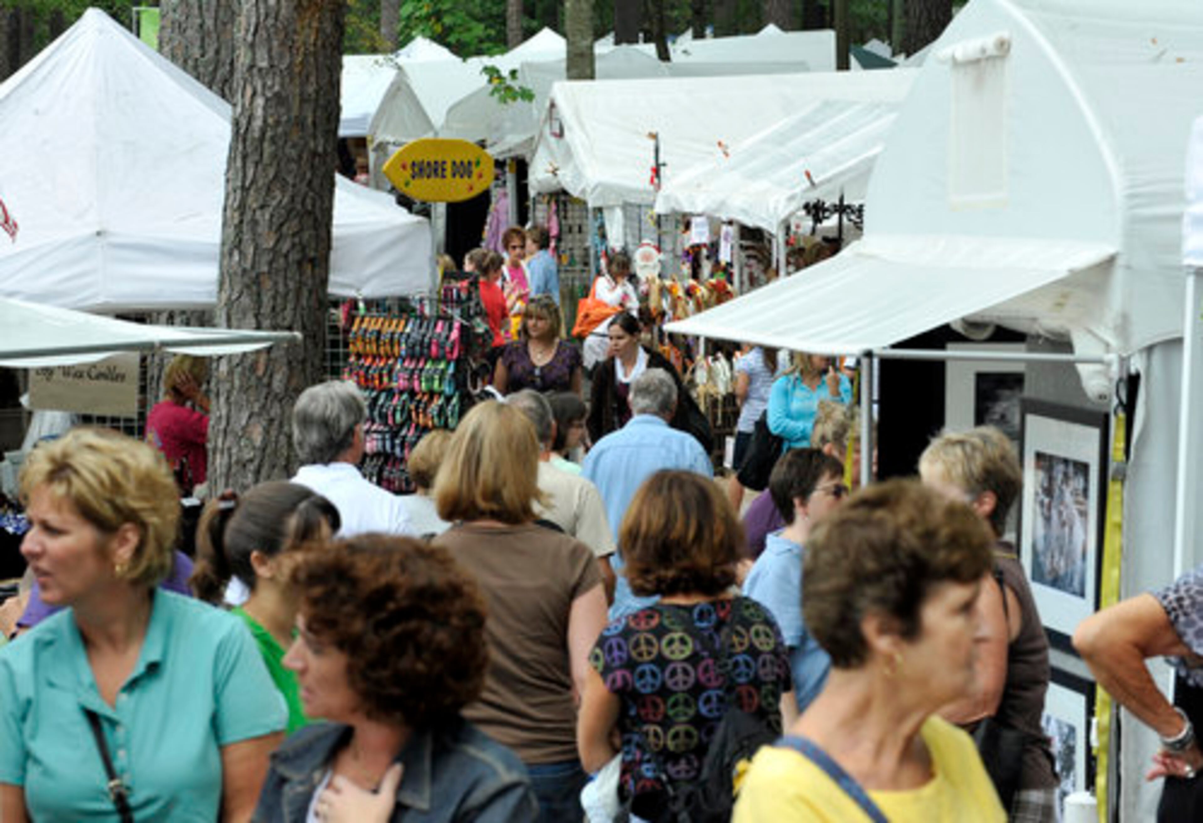 The Yellow Daisy Festival is a huge event. Some 200,000 people will come to Stone Mountain Park to see and buy the wares of more than 500 crafters from around the United States.