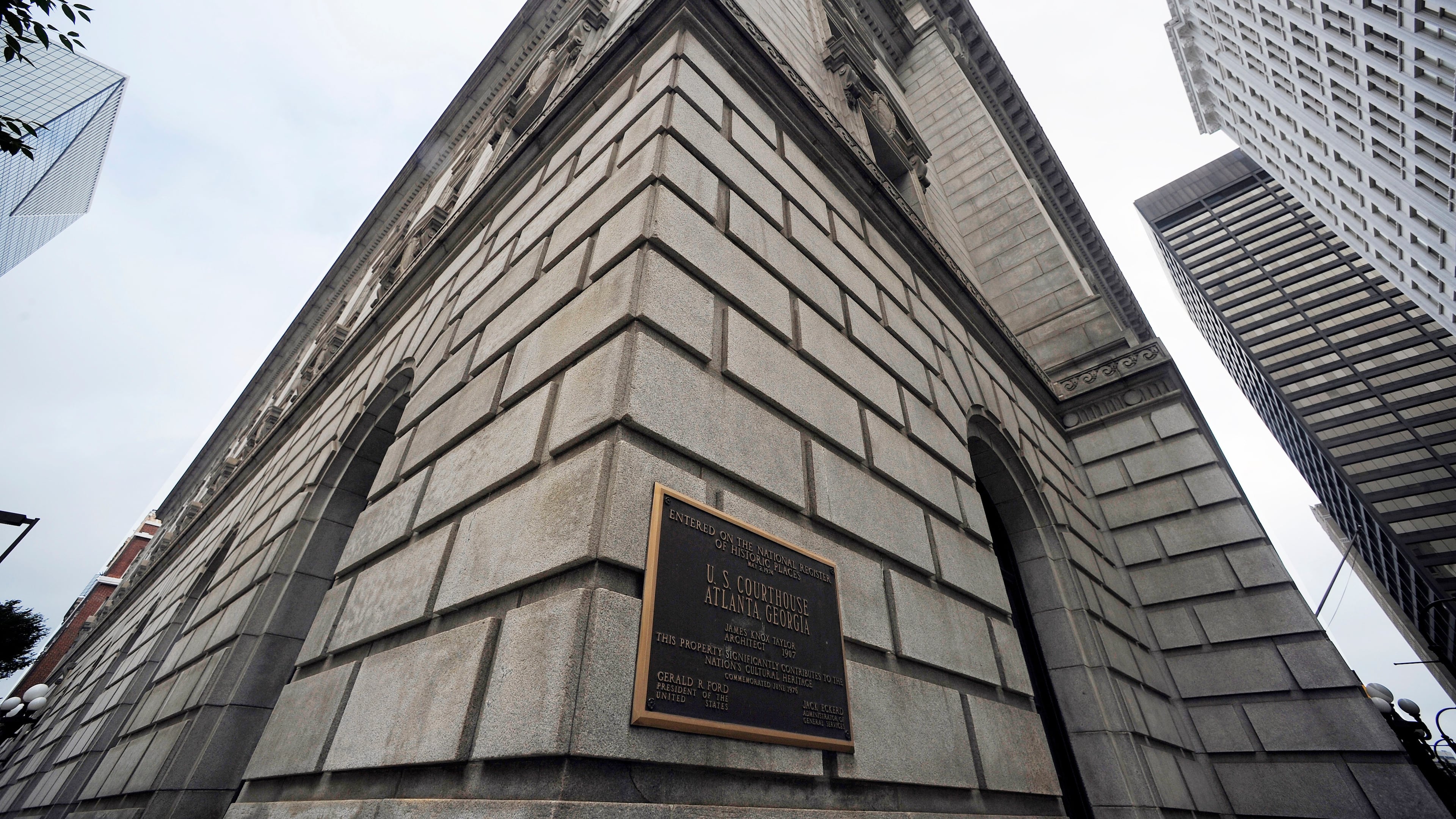 The U.S. Court of Appeals for the 11th Circuit has revived a lawsuit by some Georgia death row prisoners alleging the state is unfairly favoring other inmates in line for execution. (Mike Stewart/AP)