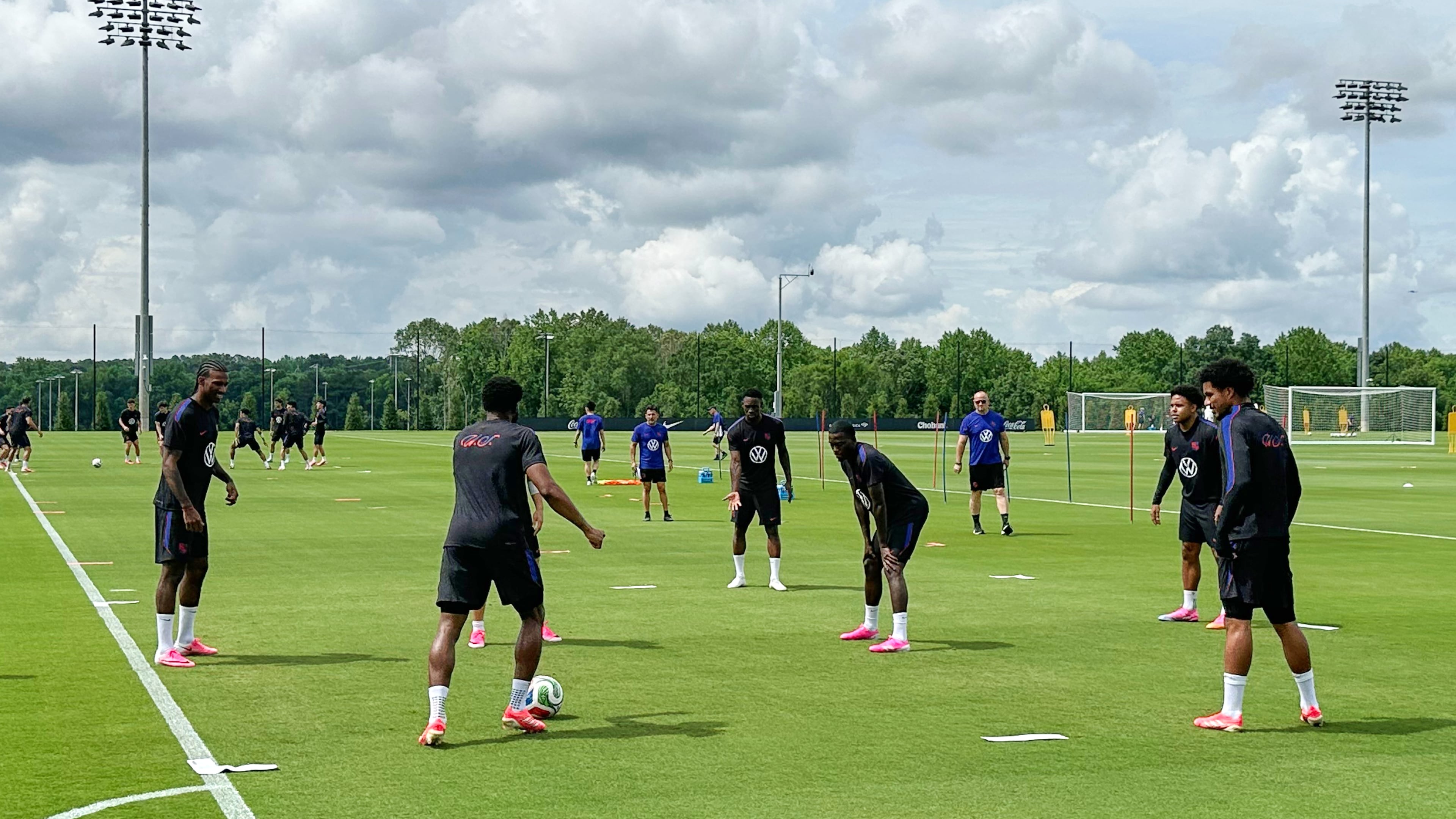 United States soccer players work on a drill at the new national training complex, Thursday, May 28, 2026, in Fayetteville, Ga., ahead of the 2026 World Cup soccer tournament. (AP Photo/Ronald Blum