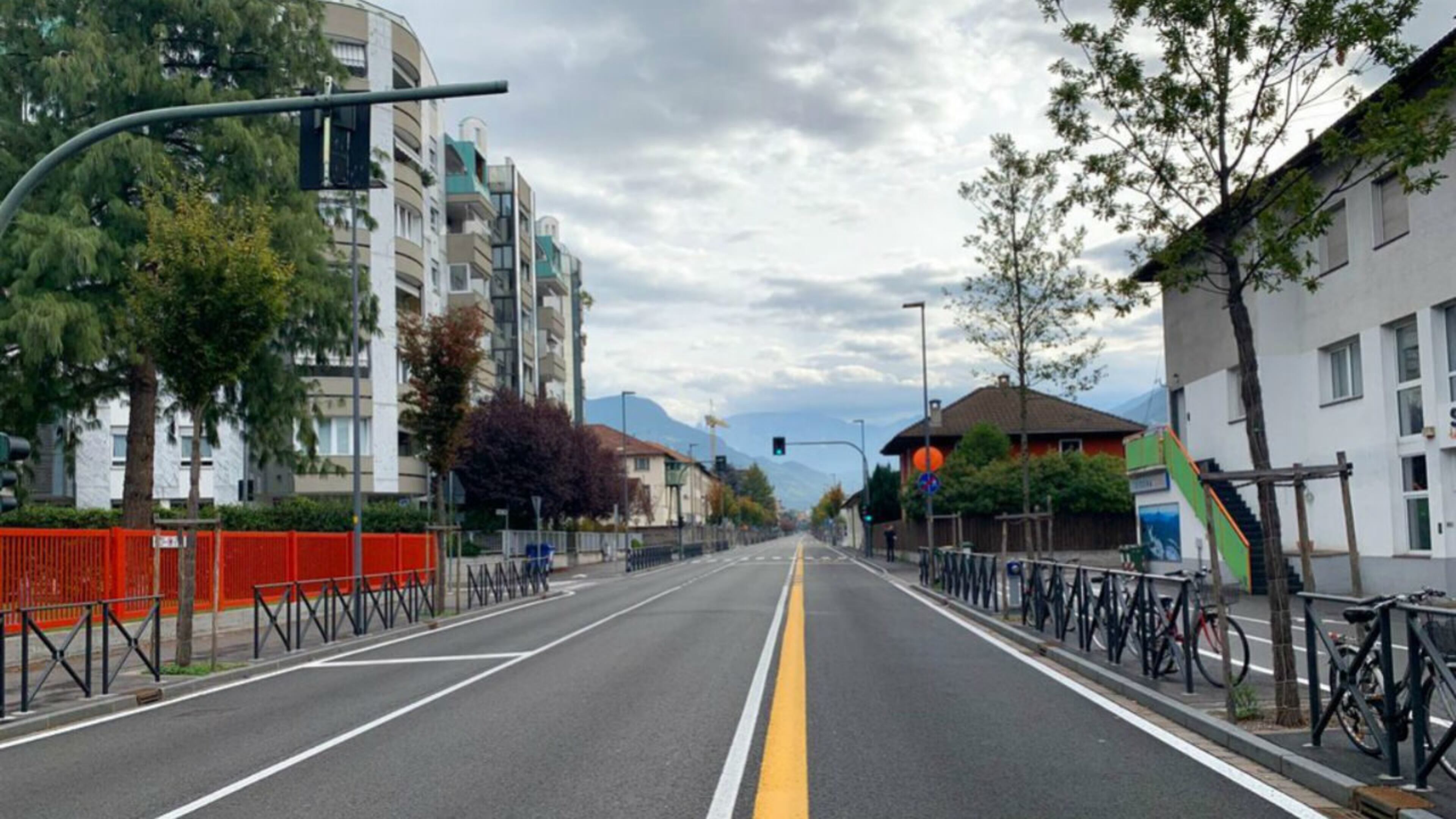 About 4,000 people were evacuated while experts spent more than three hours defusing the bomb before it was taken to a controlled site and detonated.