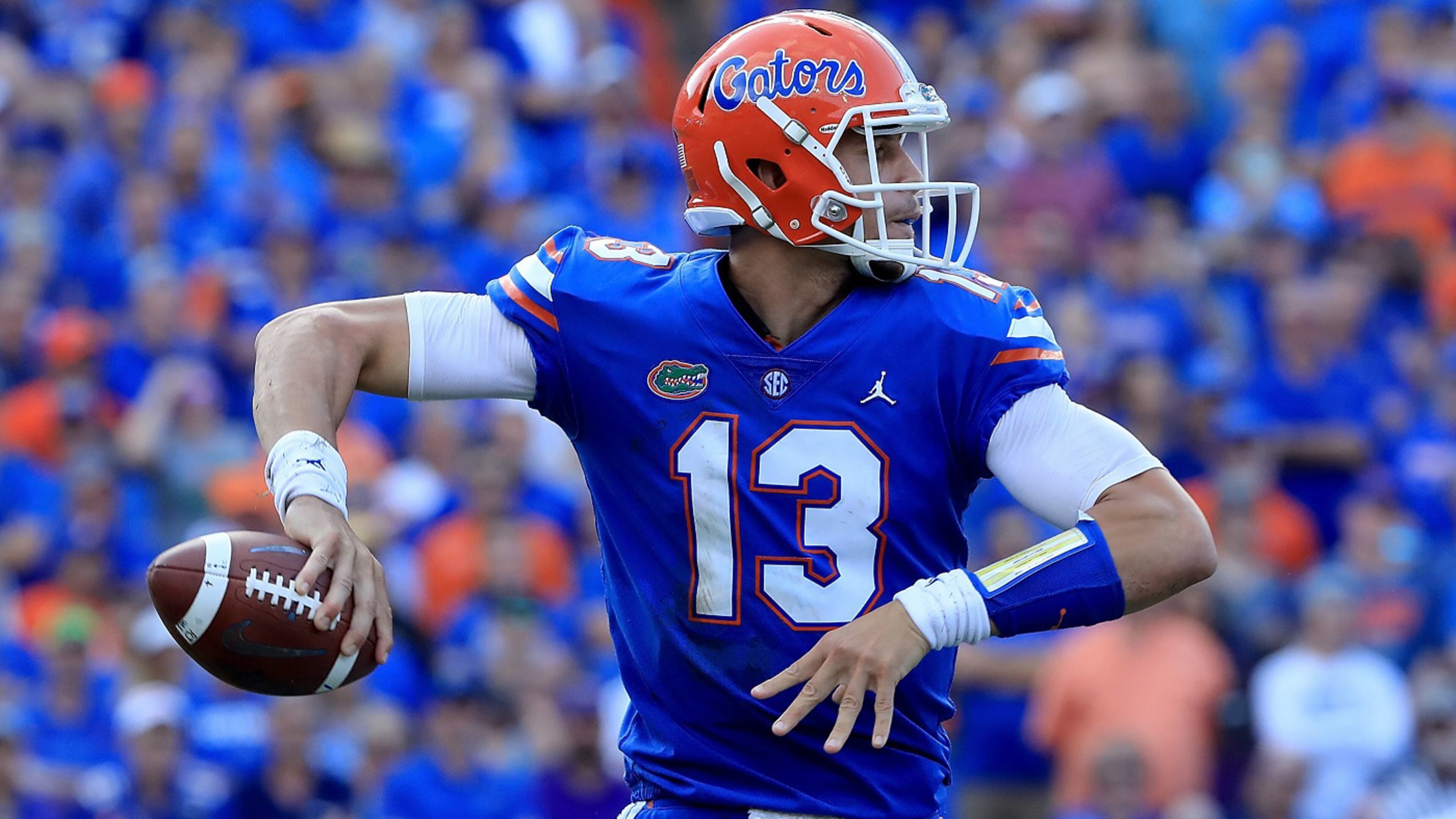 Feleipe Franks of the Florida Gators attempts a pass during the game against the LSU Tigers at Ben Hill Griffin Stadium on October 6, 2018 in Gainesville, Florida. (Photo by Sam Greenwood/Getty Images)