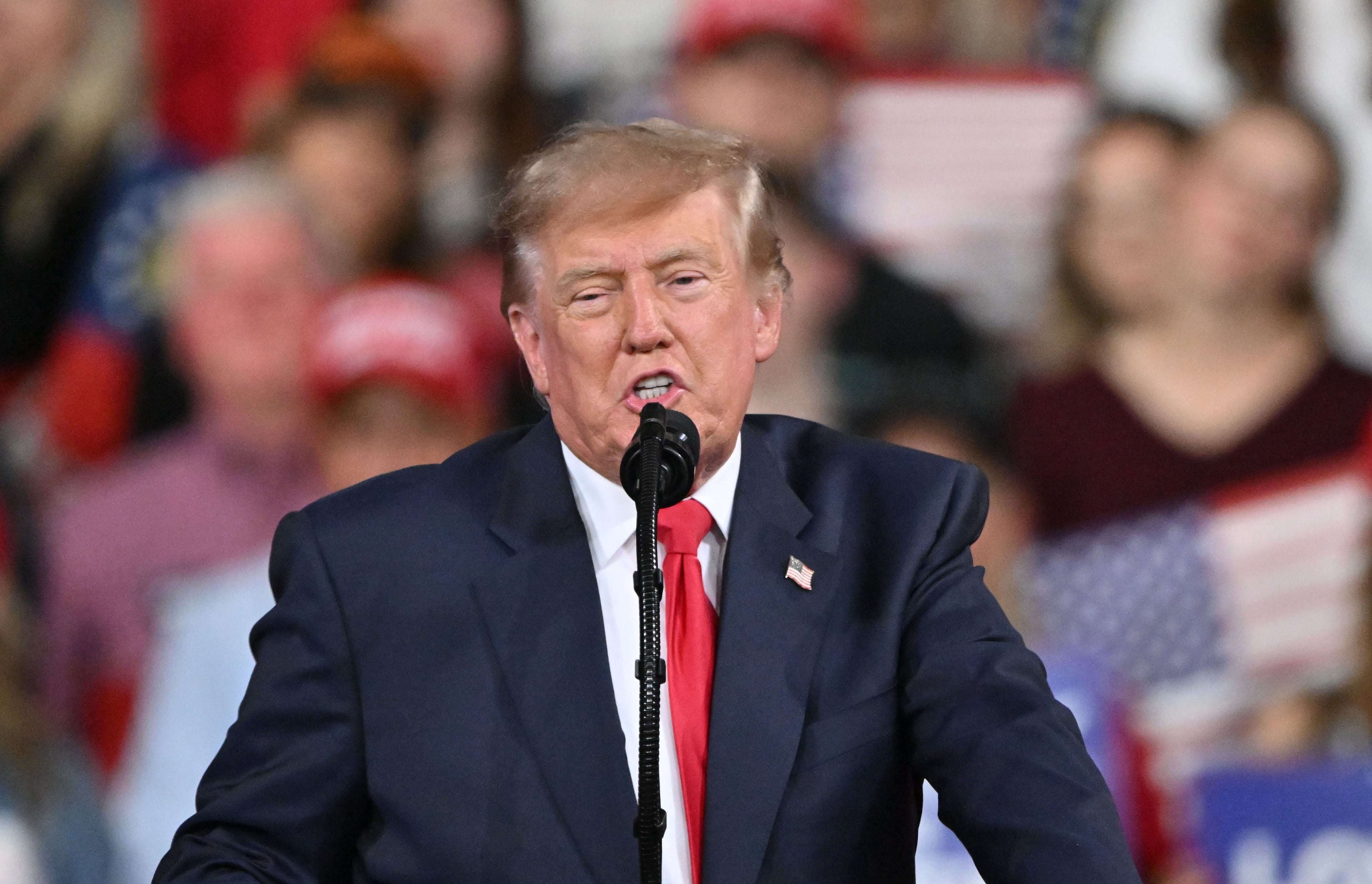 President Donald Trump speaks during a midterm campaign rally at Guardian Centers on Saturday, Oct. 24, 2026, in Perry. (Hyosub Shin/AJC)