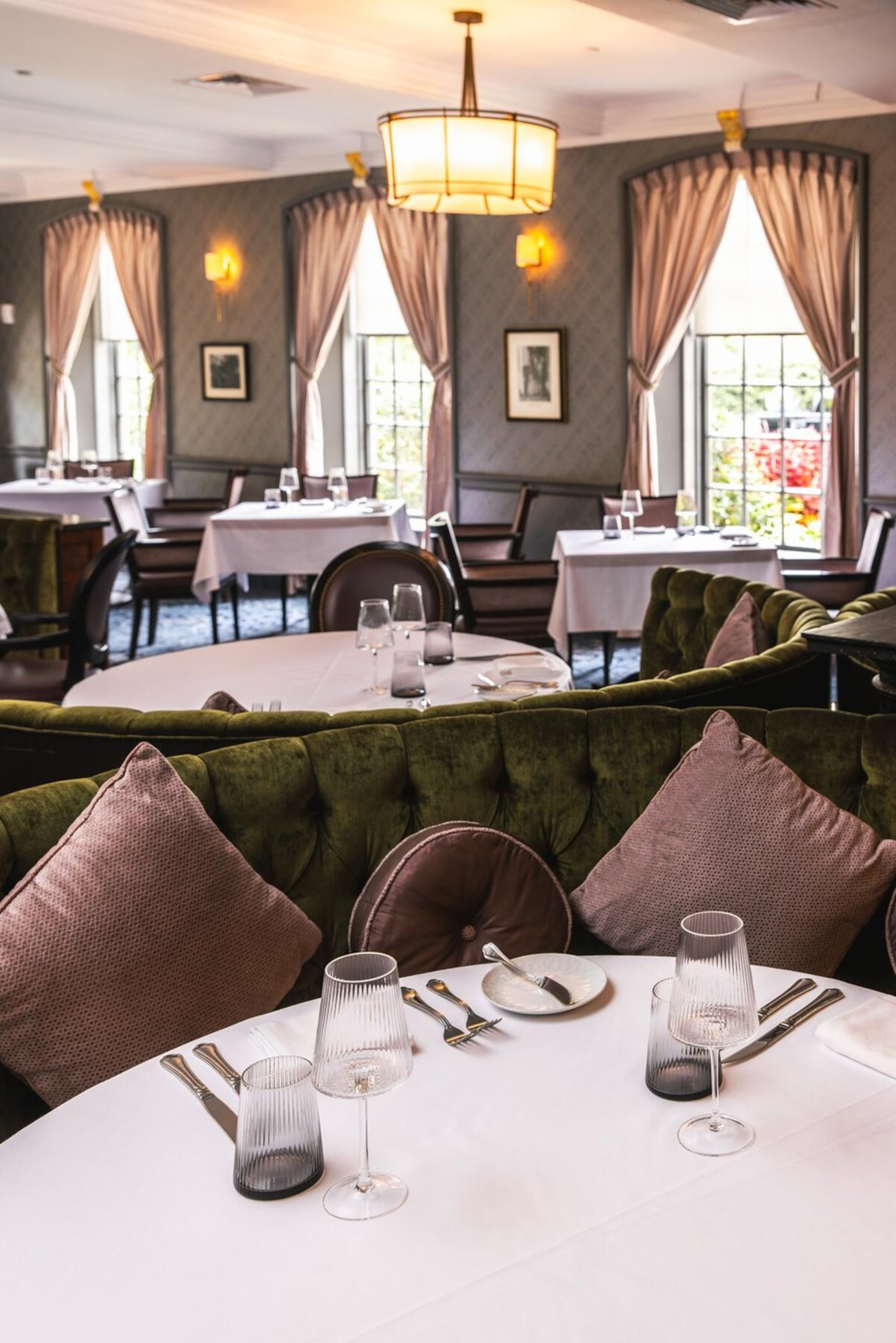 The best server memory Bill and Leslie King have is from Rockefellers at the Williamsburg Inn. (Courtesy of Colonial Williamsburg)