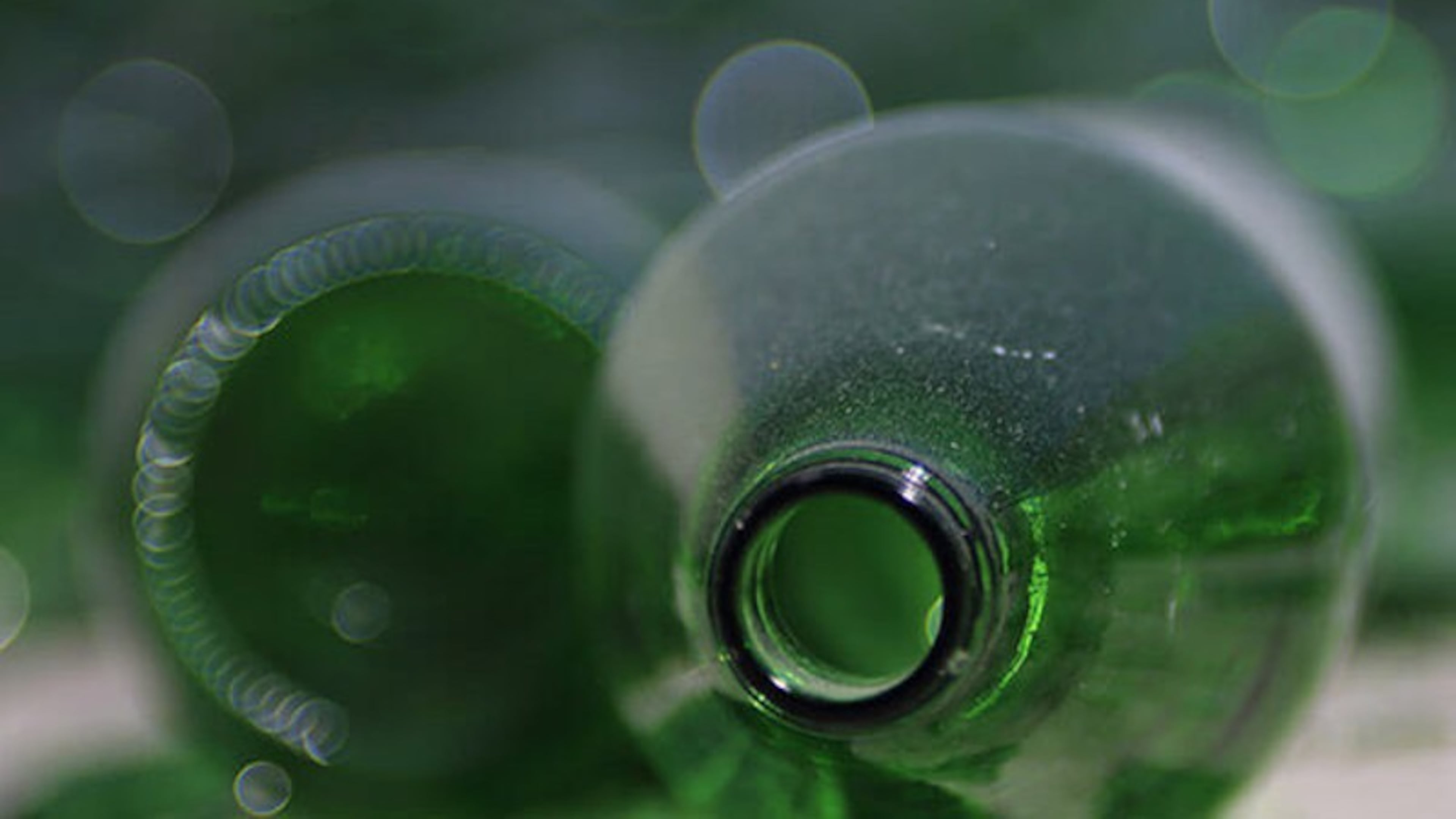 Roswell will pay an extra $10,000 a month to have Advanced Disposal Services continue to pick up glass in its curbside recycling program. AJC FILE