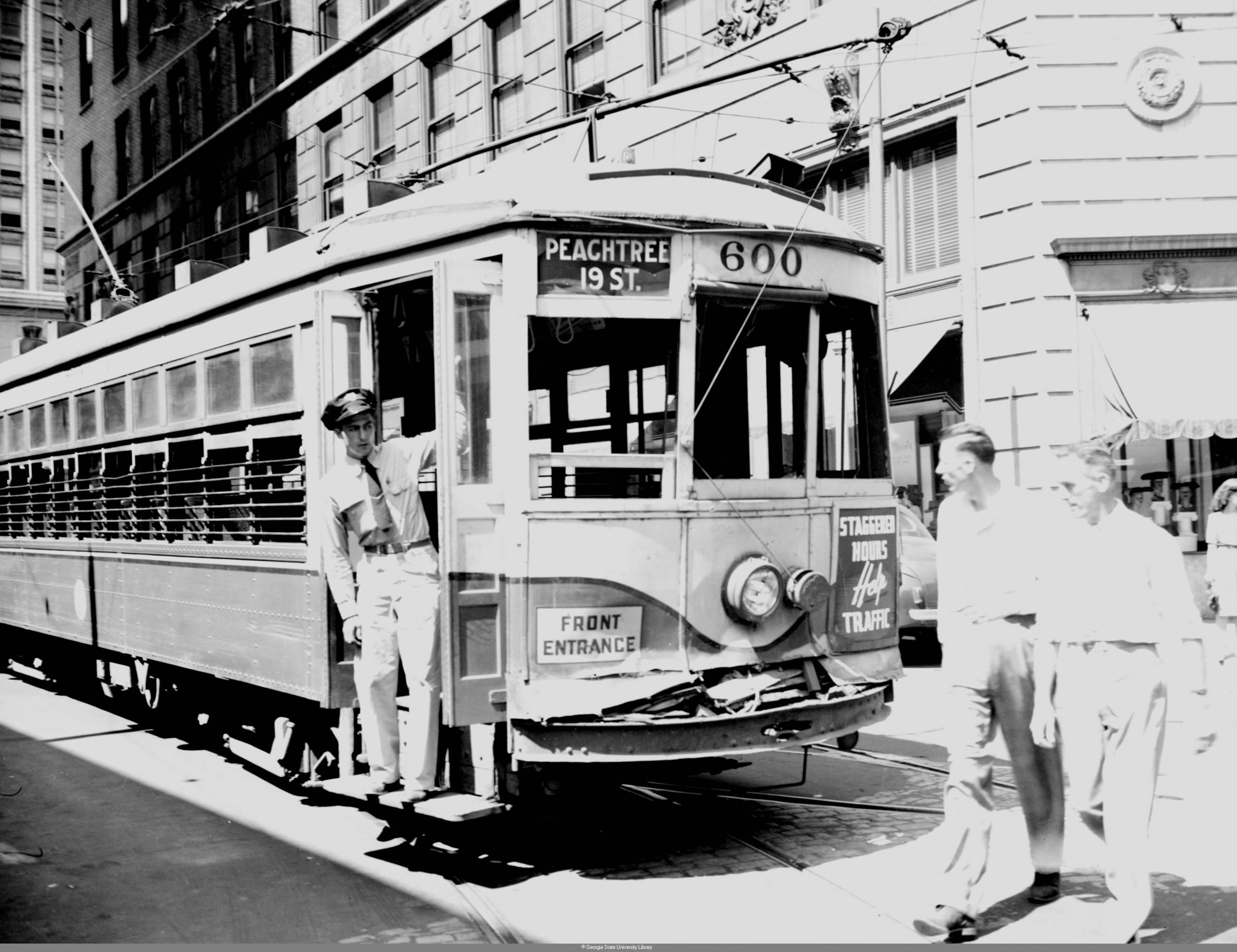 A streetcar on Peachtree Street in 1945. Lane Brothers Commercial Photographers. Special Collections and Archives, Georgia State University Library