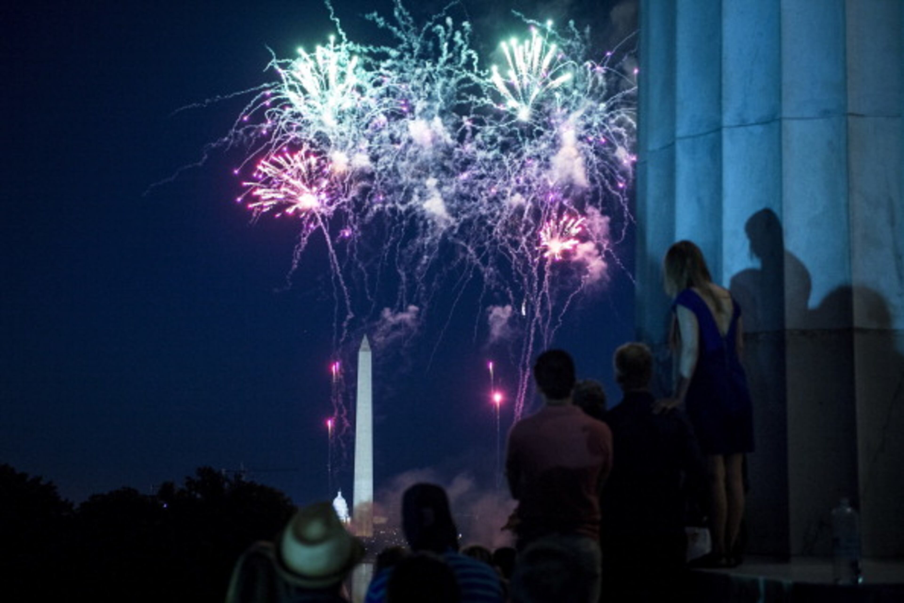 Fireworks are seen from the Lincoln Memorial on the National Mall July 4, 2014 in Washington, DC. The United States celebrated its 1776 declaration of independence from colonial England. AFP PHOTO/Brendan SMIALOWSKI (Photo credit should read BRENDAN SMIALOWSKI/AFP/Getty Images)