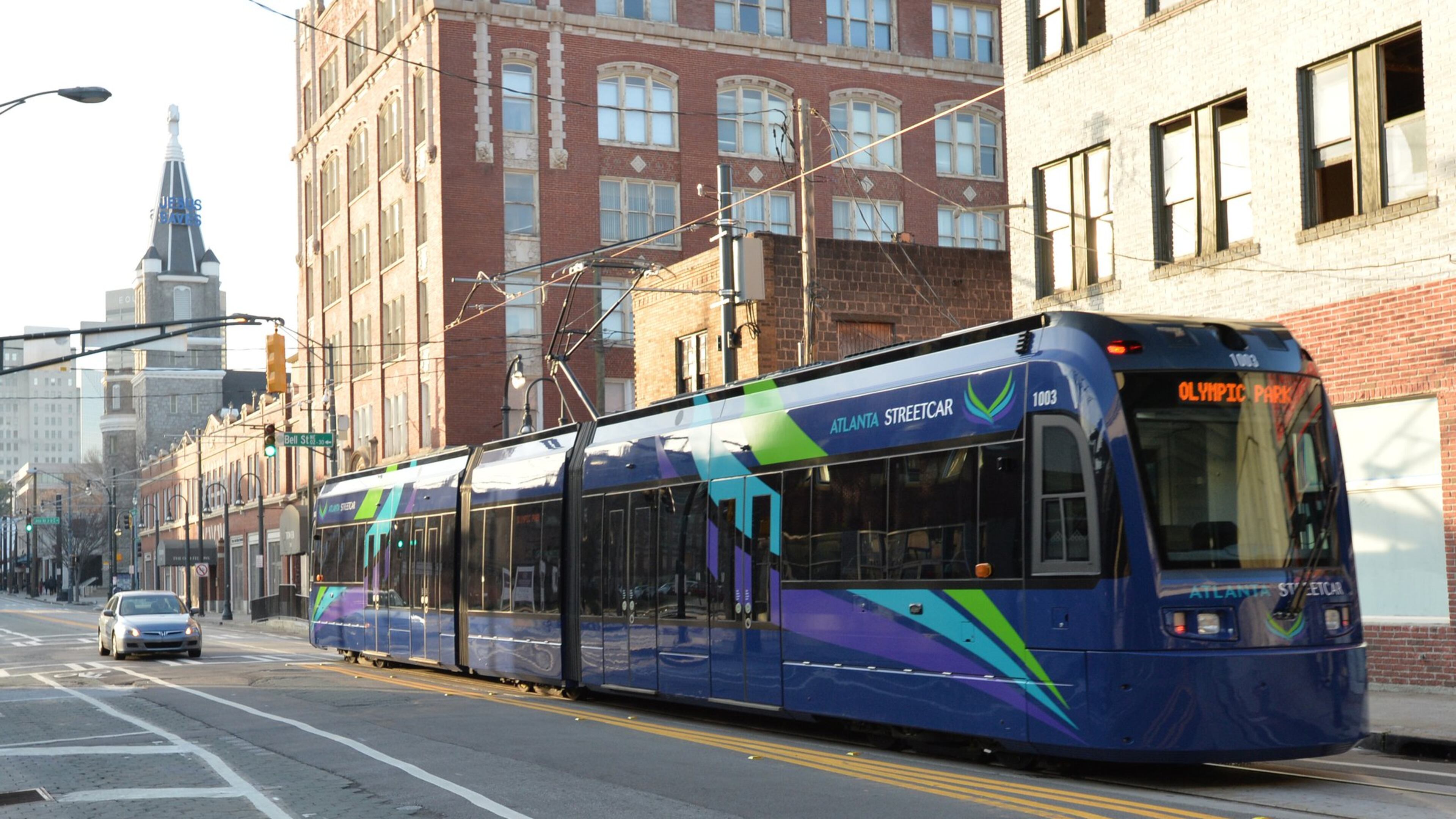 A Fulton Superior Court judge has ruled in favor of Atlanta in a lawsuit brought by AT&T in connection with the Atlanta Streetcar. (AJC FILE PHOTO)